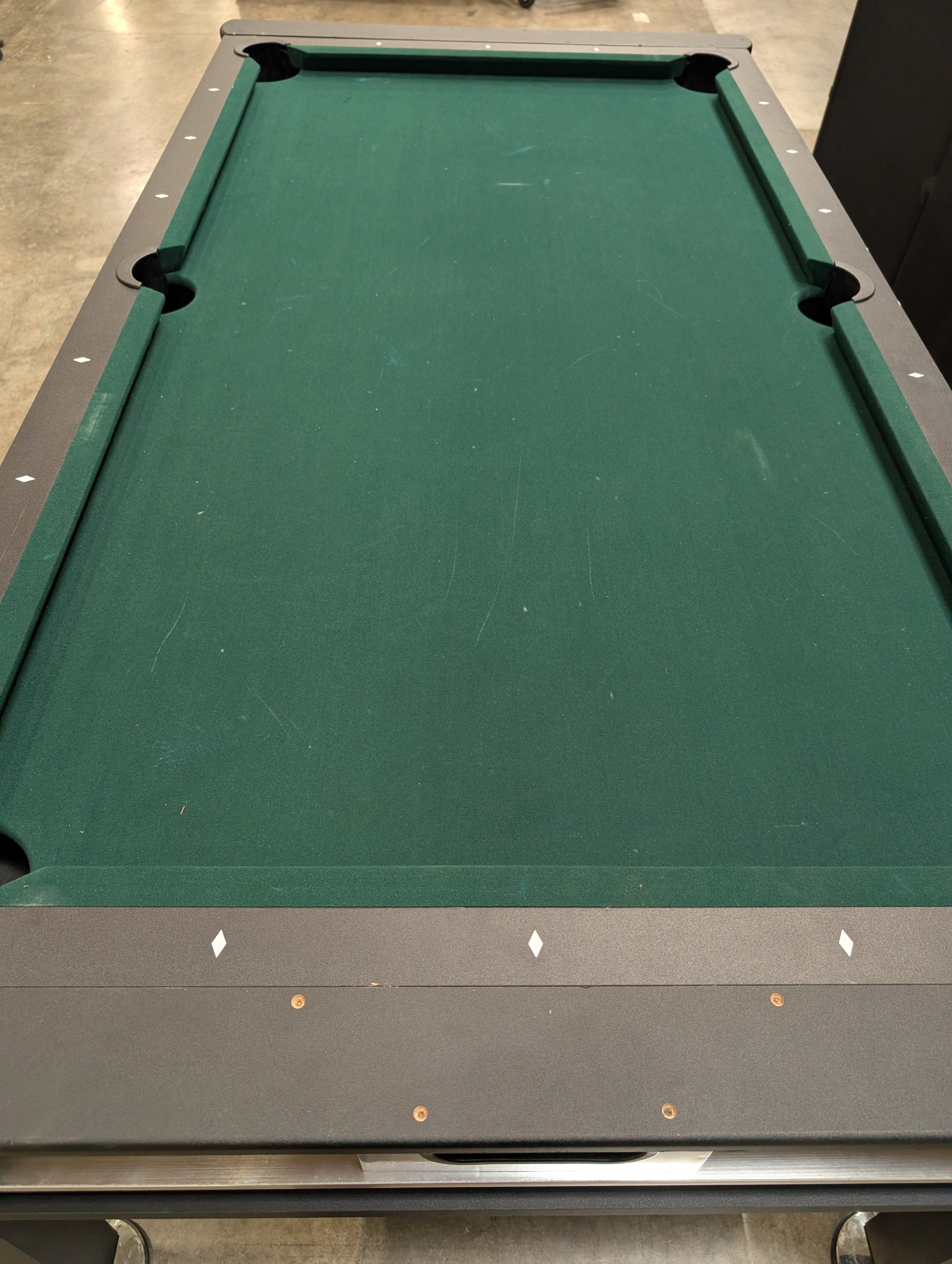 SPORTCRAFT Black and Silver Air Hockey Table