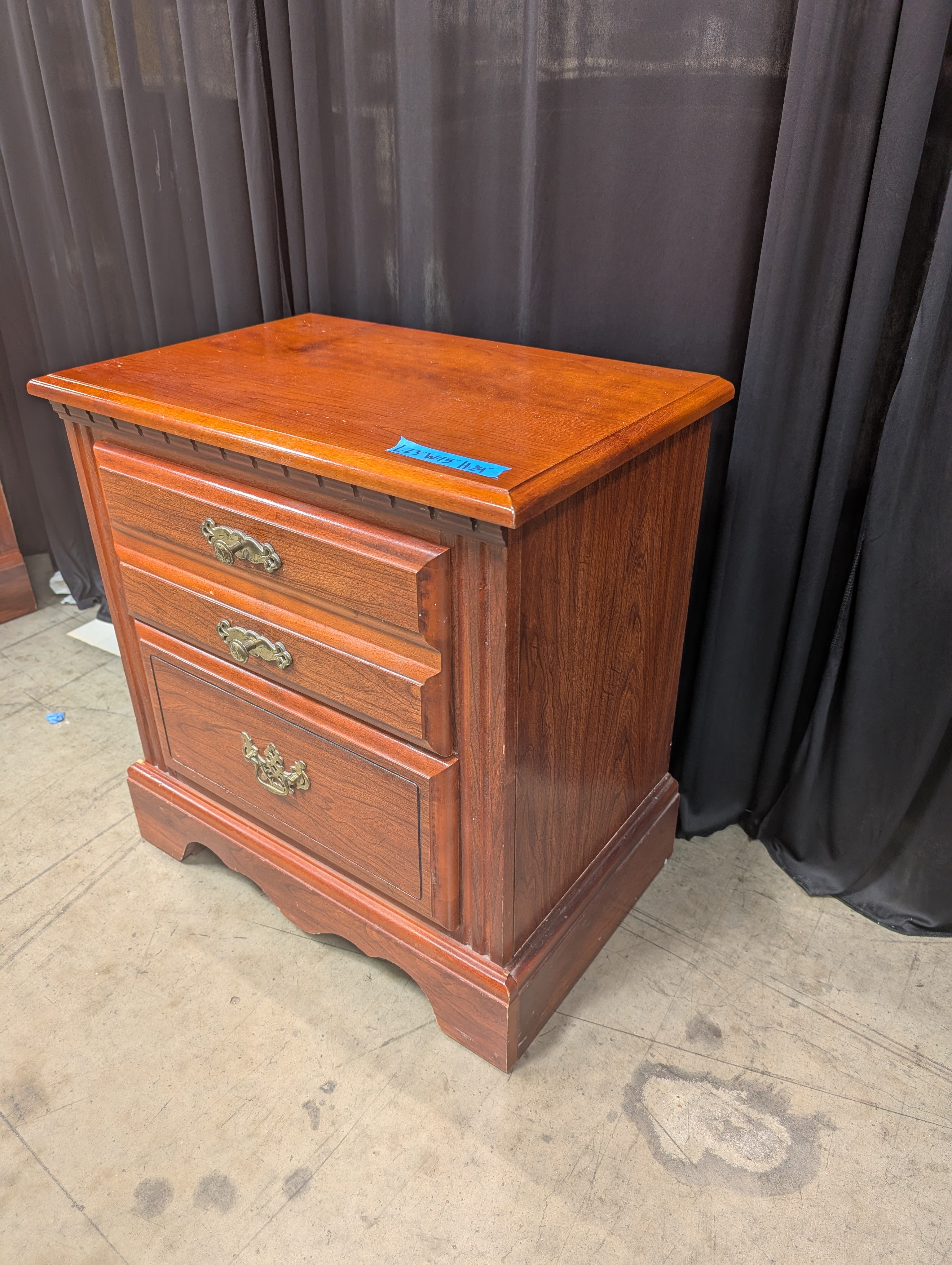 Traditional Three-Drawer Wood Nightstand with Brass Hardware
