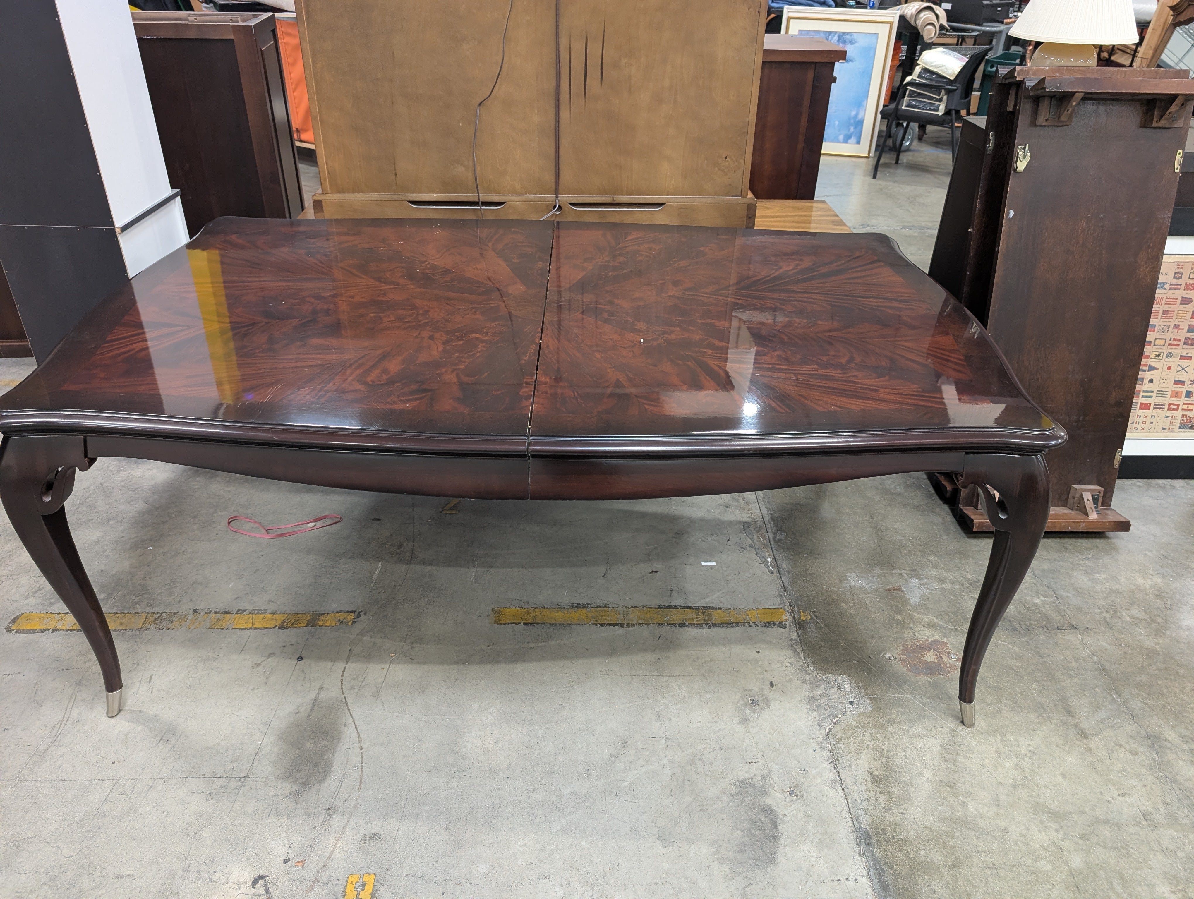 Dining Table in Dark Wood with Two leaves
