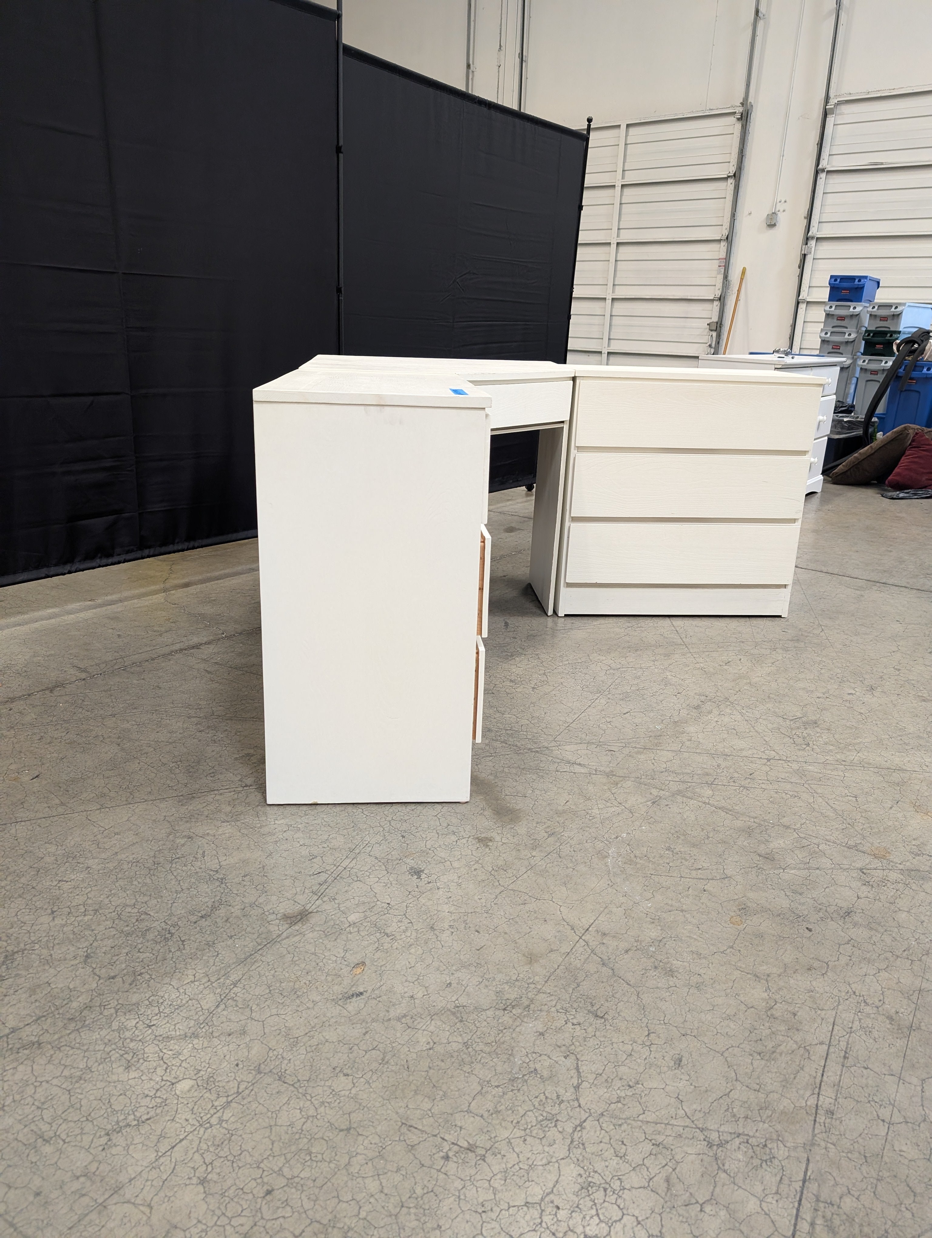 White Corner Desk and Three-Drawer Dresser Set Modern Minimalist Furniture