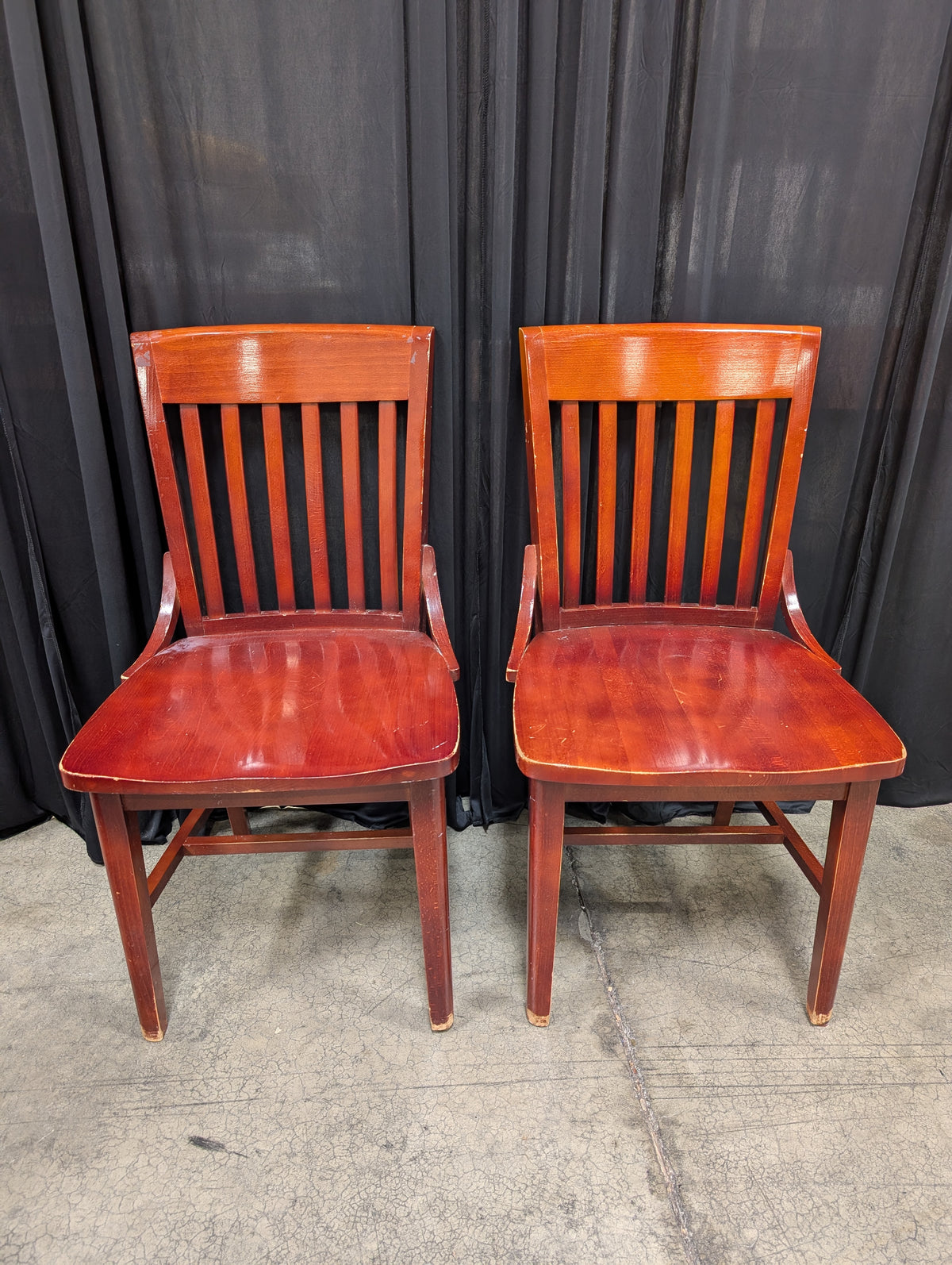 Pair of Slat Back Wooden Dining Chair in Cherry