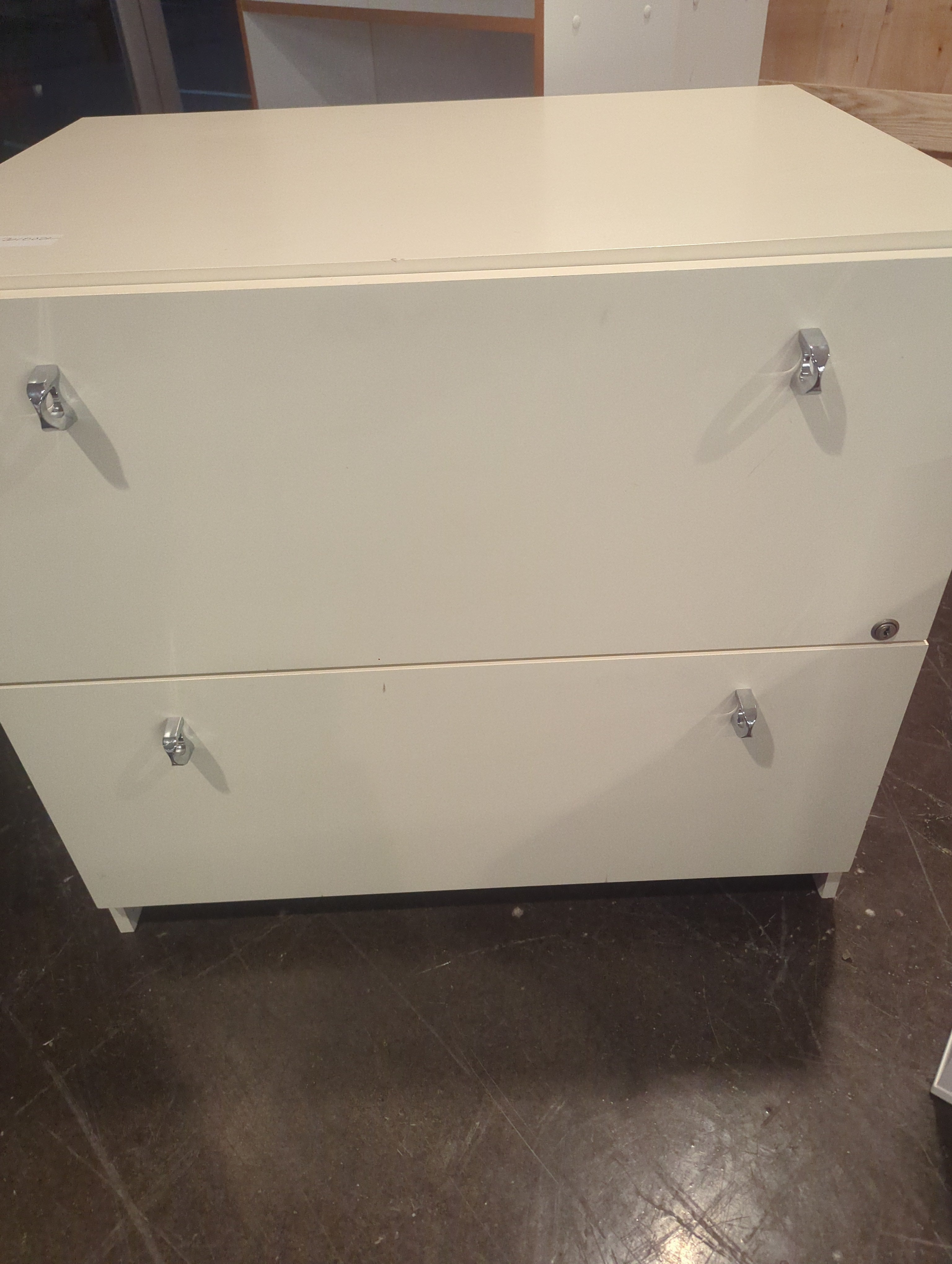 MCM filing cabinet no key