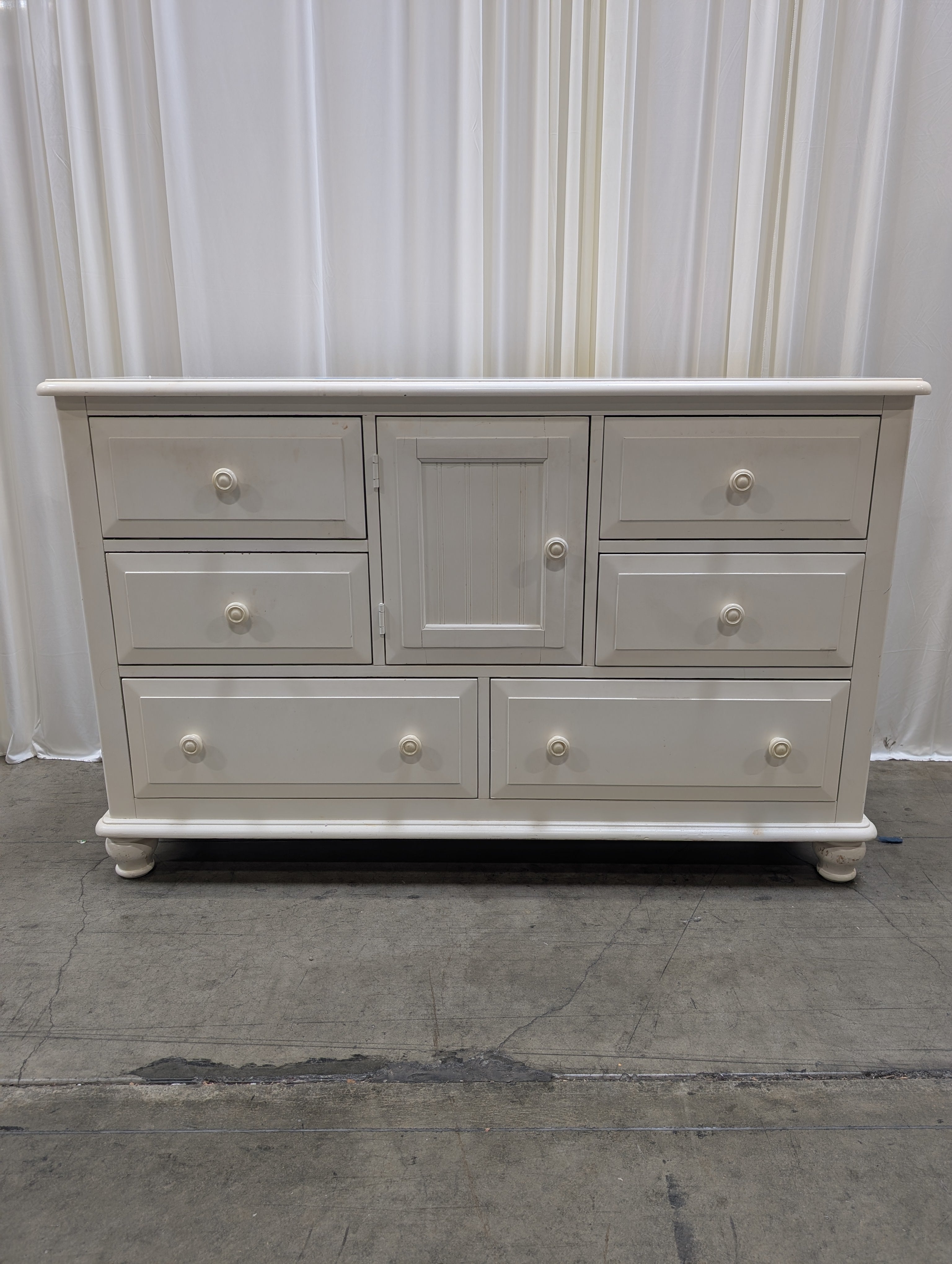 White Painted Wood Dresser
