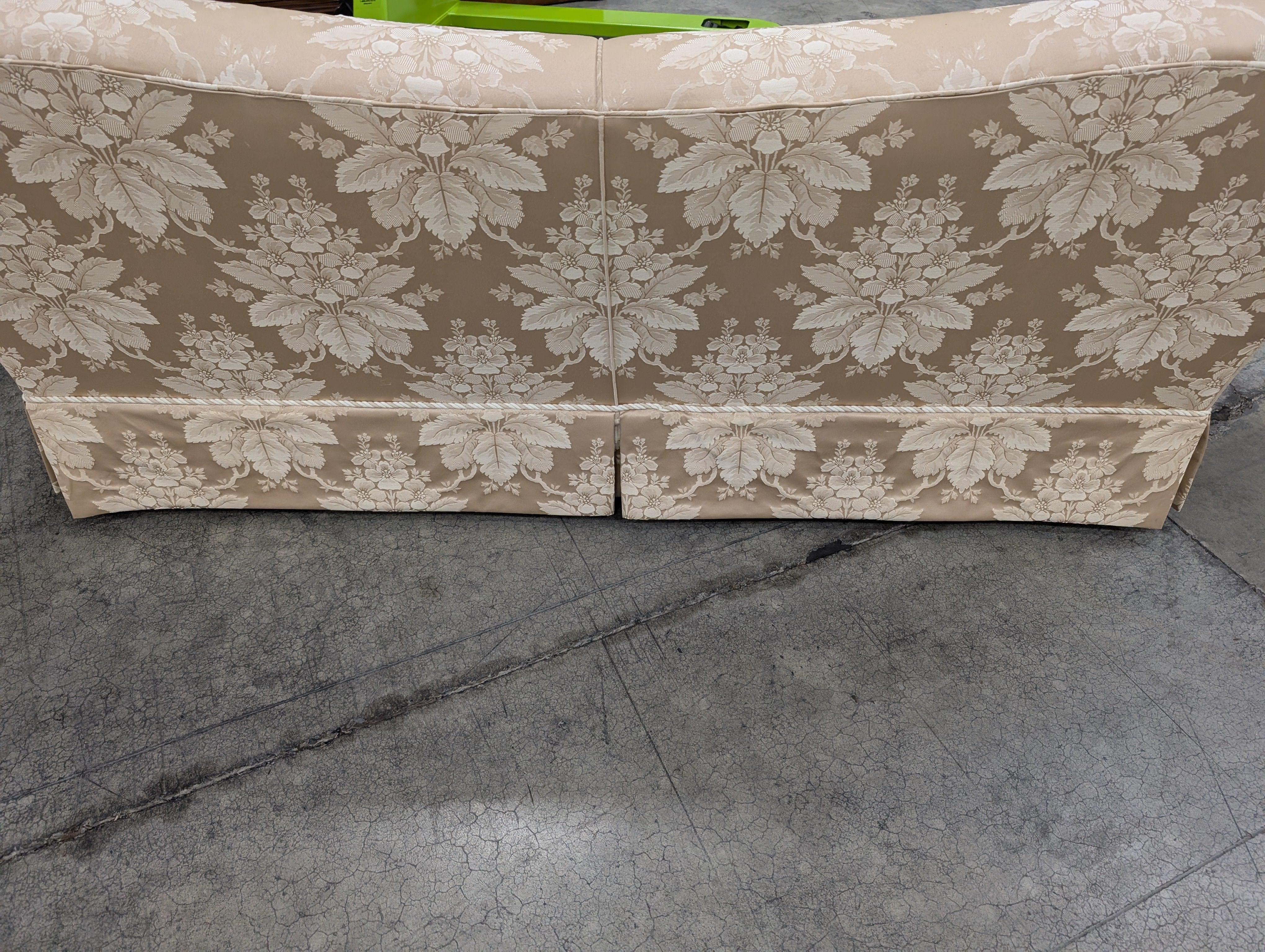 WAREHOUSE SALE Pearson Floral pattern Sofa