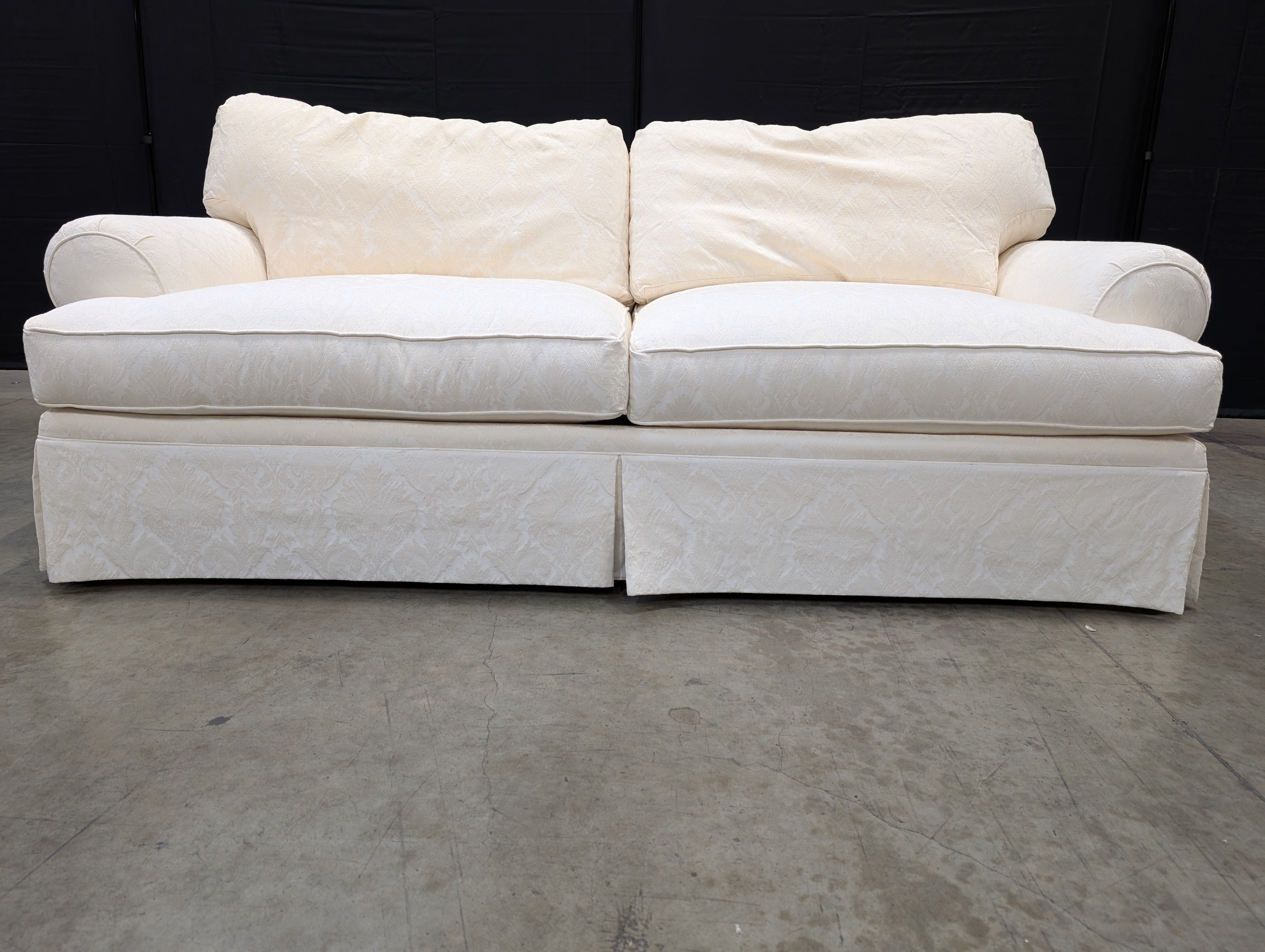 Damask Pattern Off-White Fabric Sofa