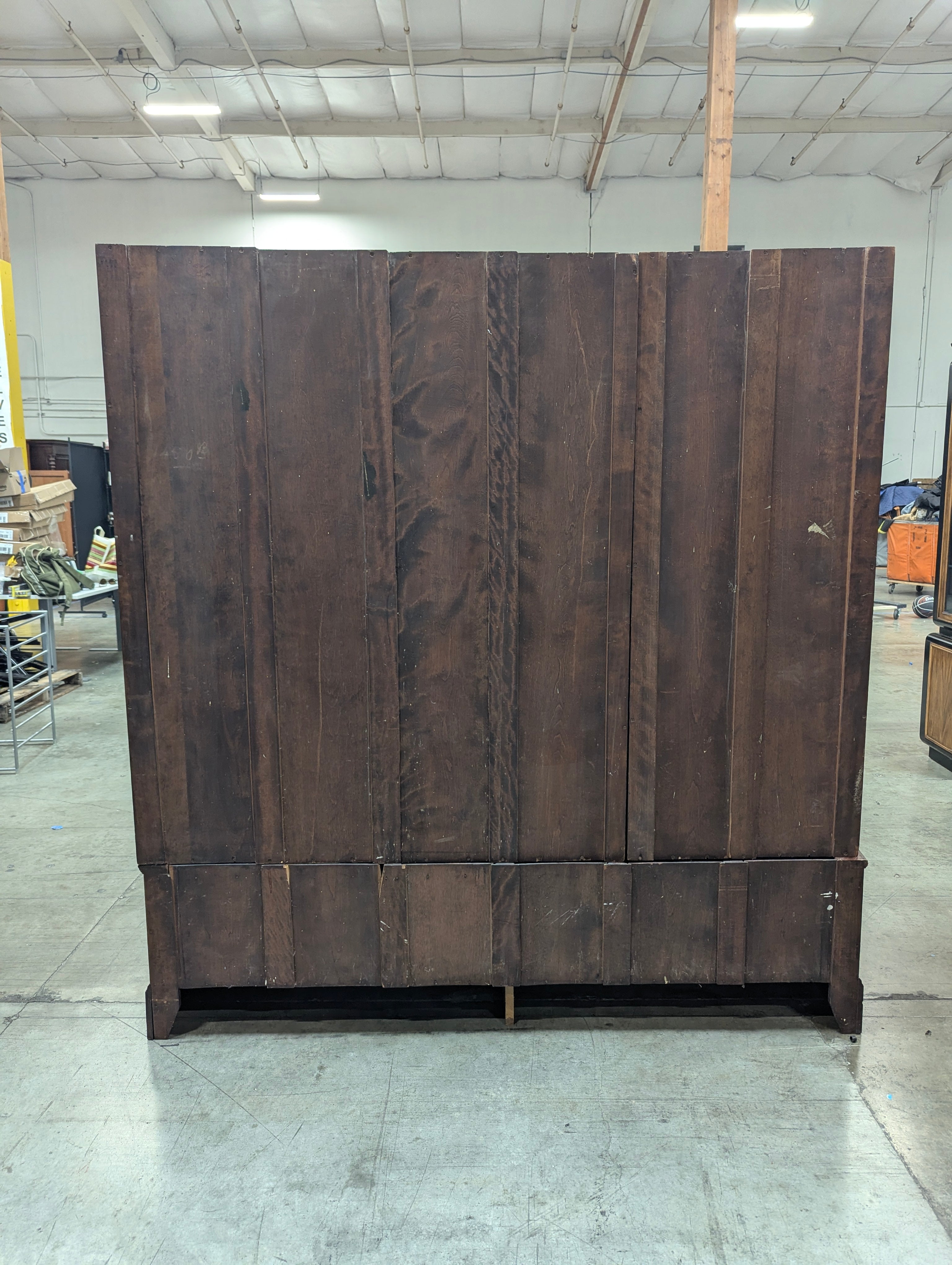 Vintage Three-Door Mirrored Wardrobe with Inlay Details