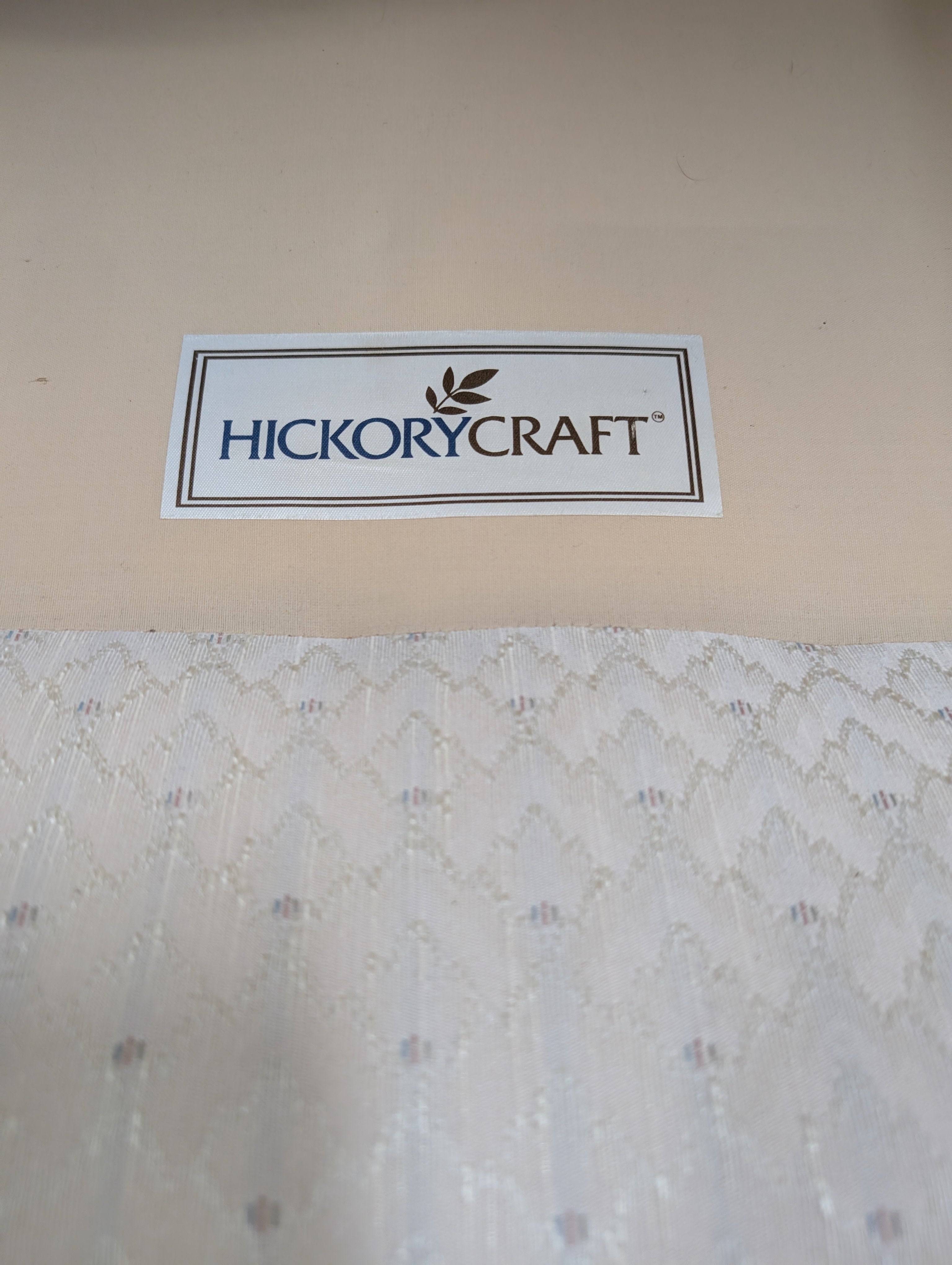 HickoryCraft Three-Seater Fabric Sofa with Rolled Arms