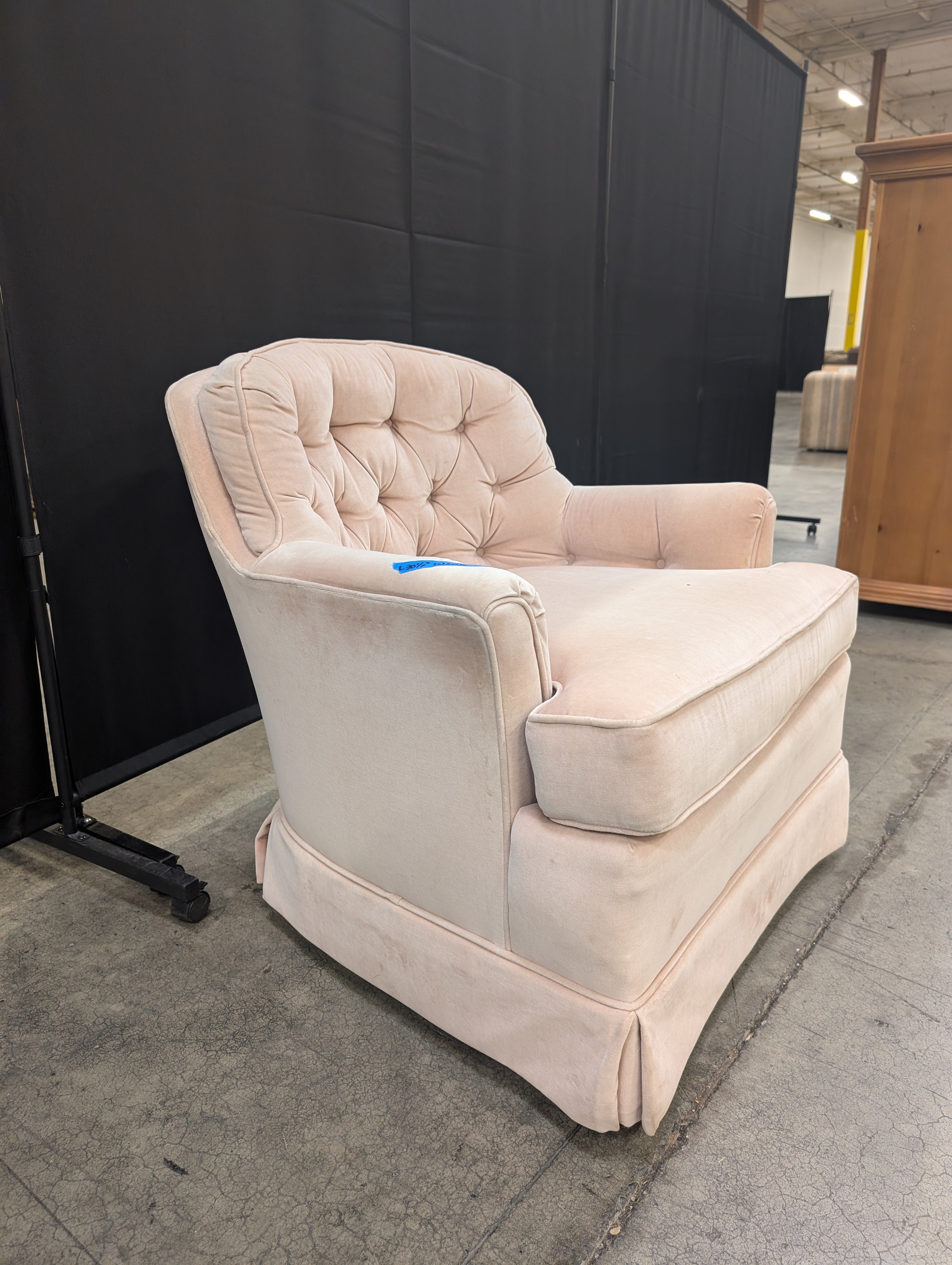 Blush Tufted Velvet Drexel Armchair