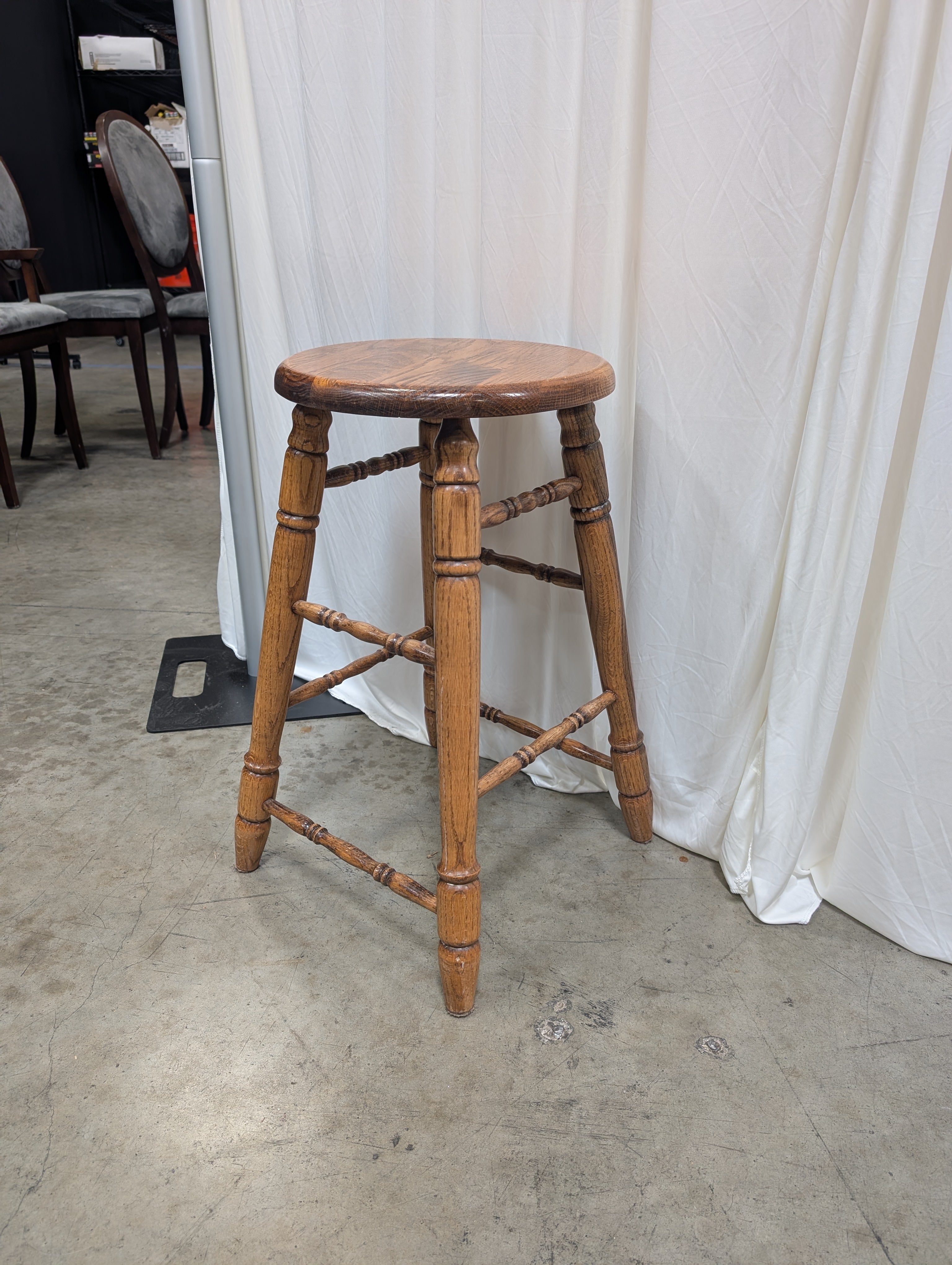 Round Solid Wood Stool with Turned Legs