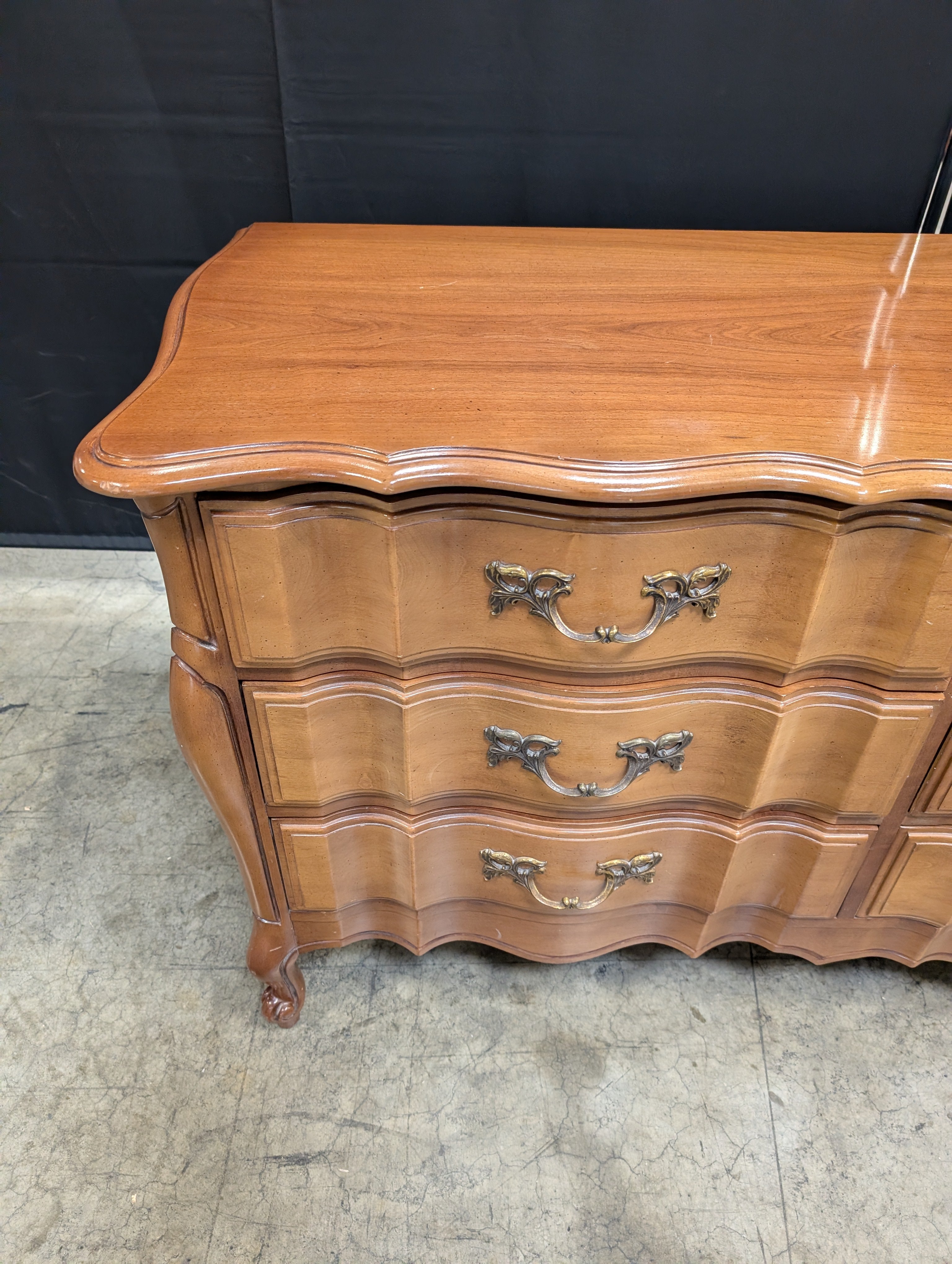 Vintage United Furniture French Provincial 9-Drawer Triple Dresser