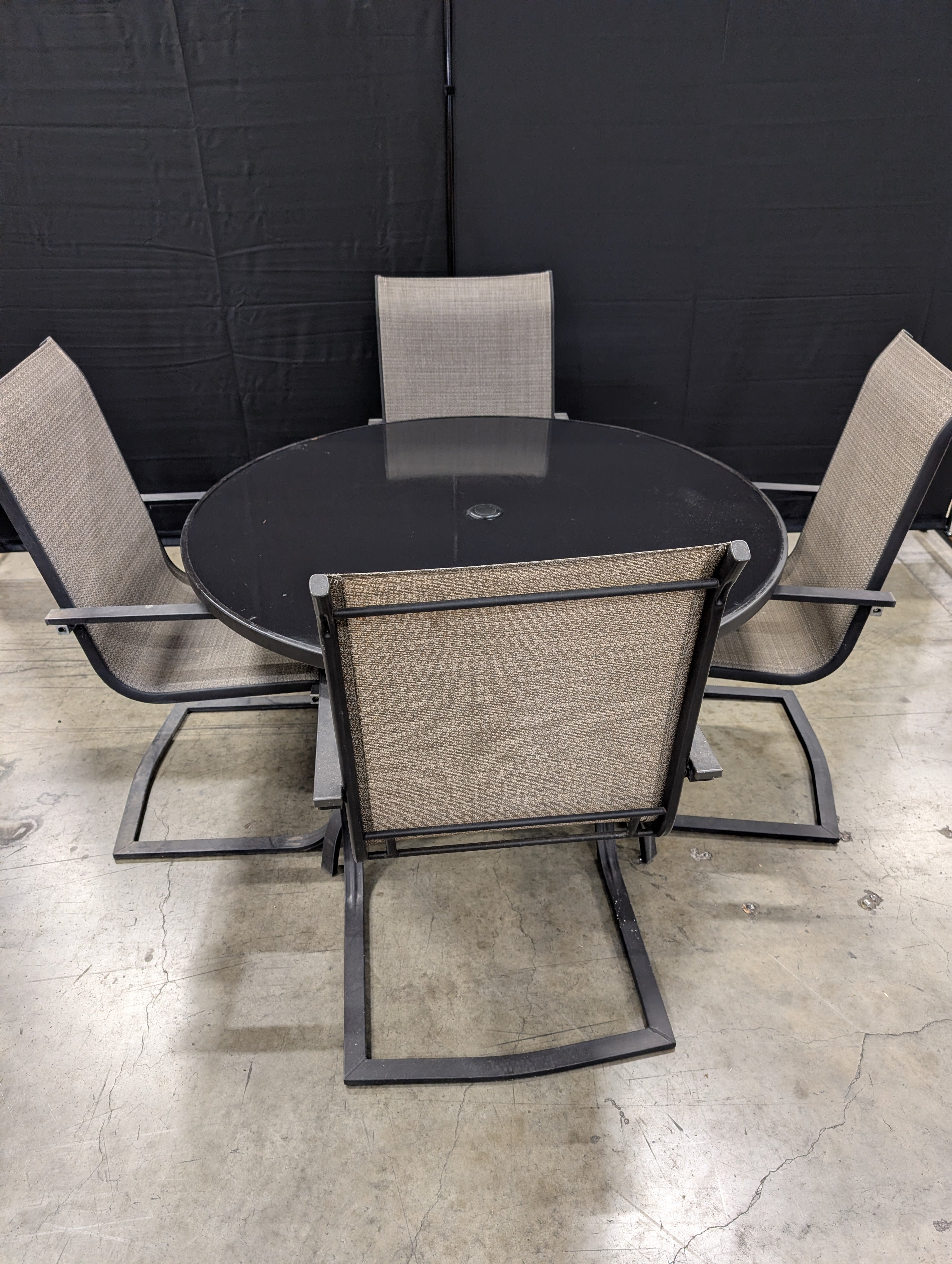 Modern Outdoor Patio Dining Set with Glass Top Table and Sling Chairs