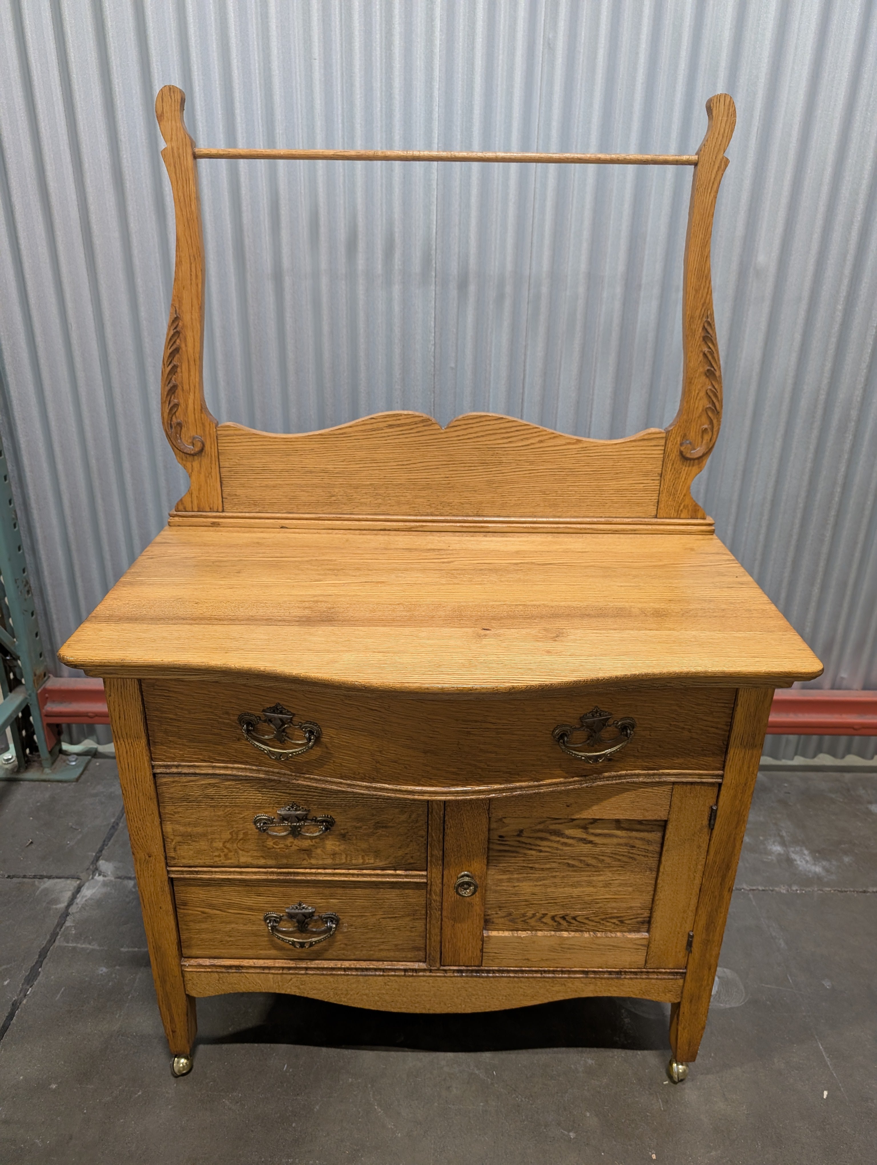 Antique Oak Vanity No Mirror