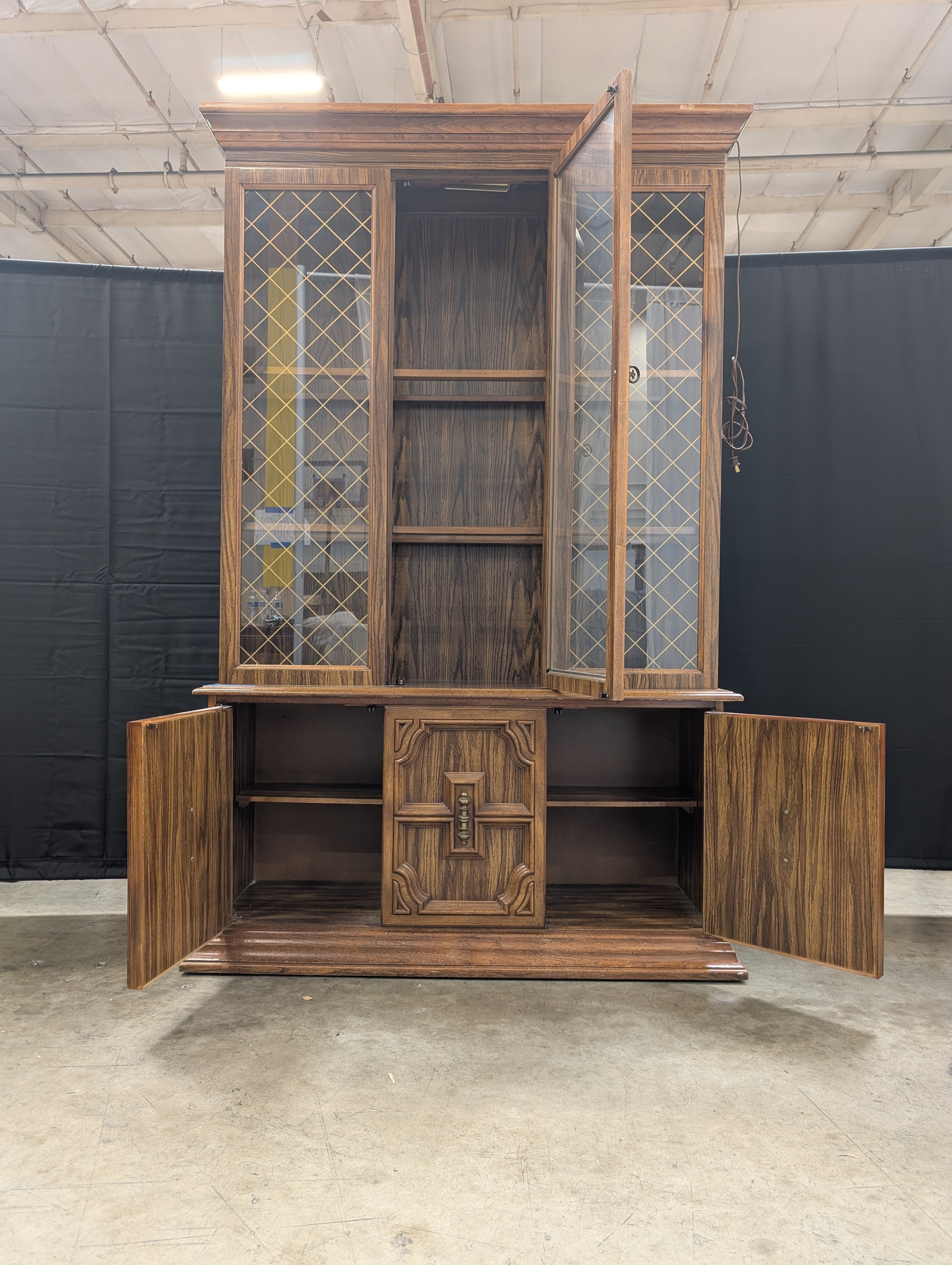 Traditional Wood China Cabinet with Lattice Glass Doors