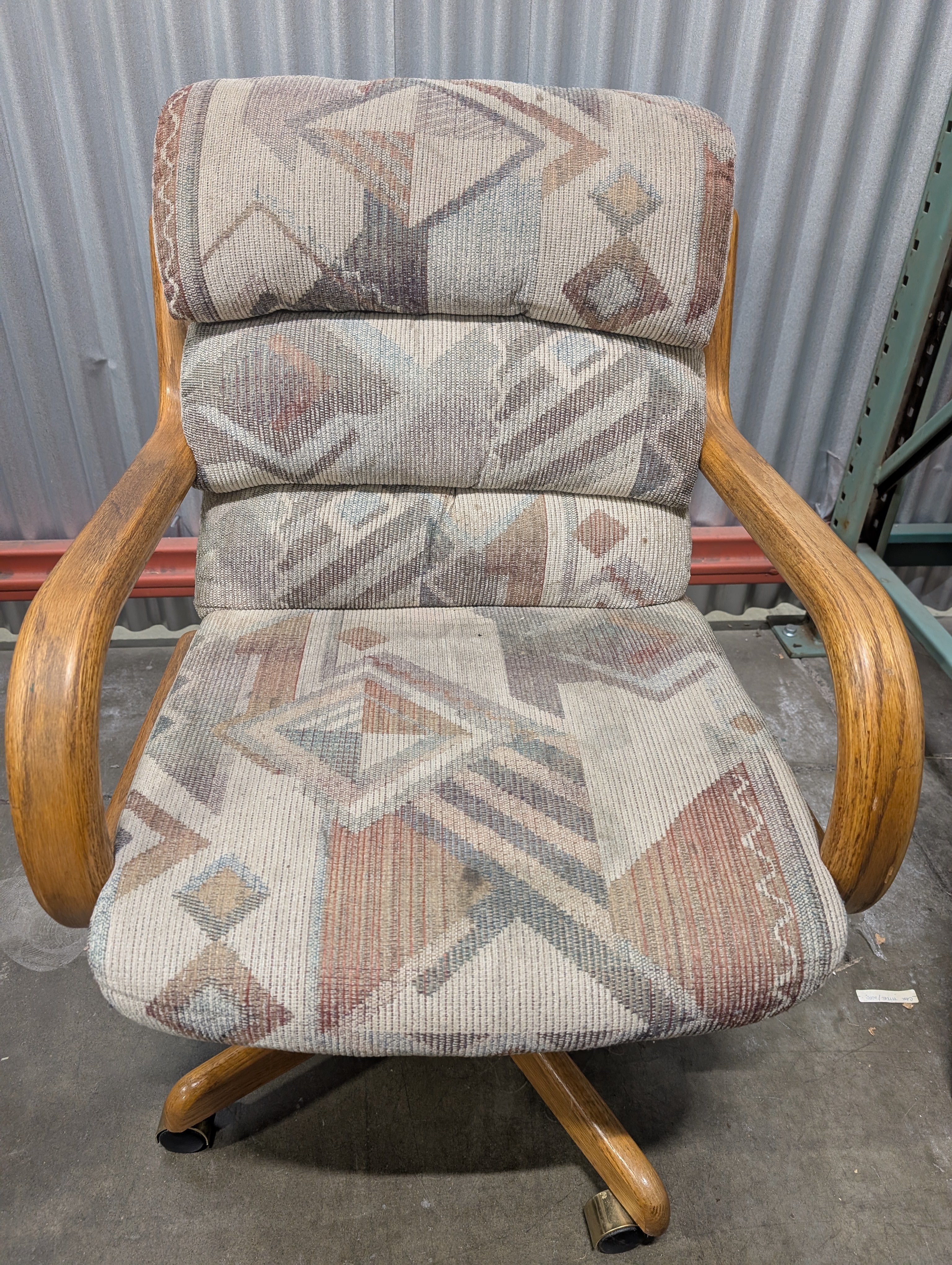 Retro Geometric Upholstered Office Chair with Curved Wooden Arms
