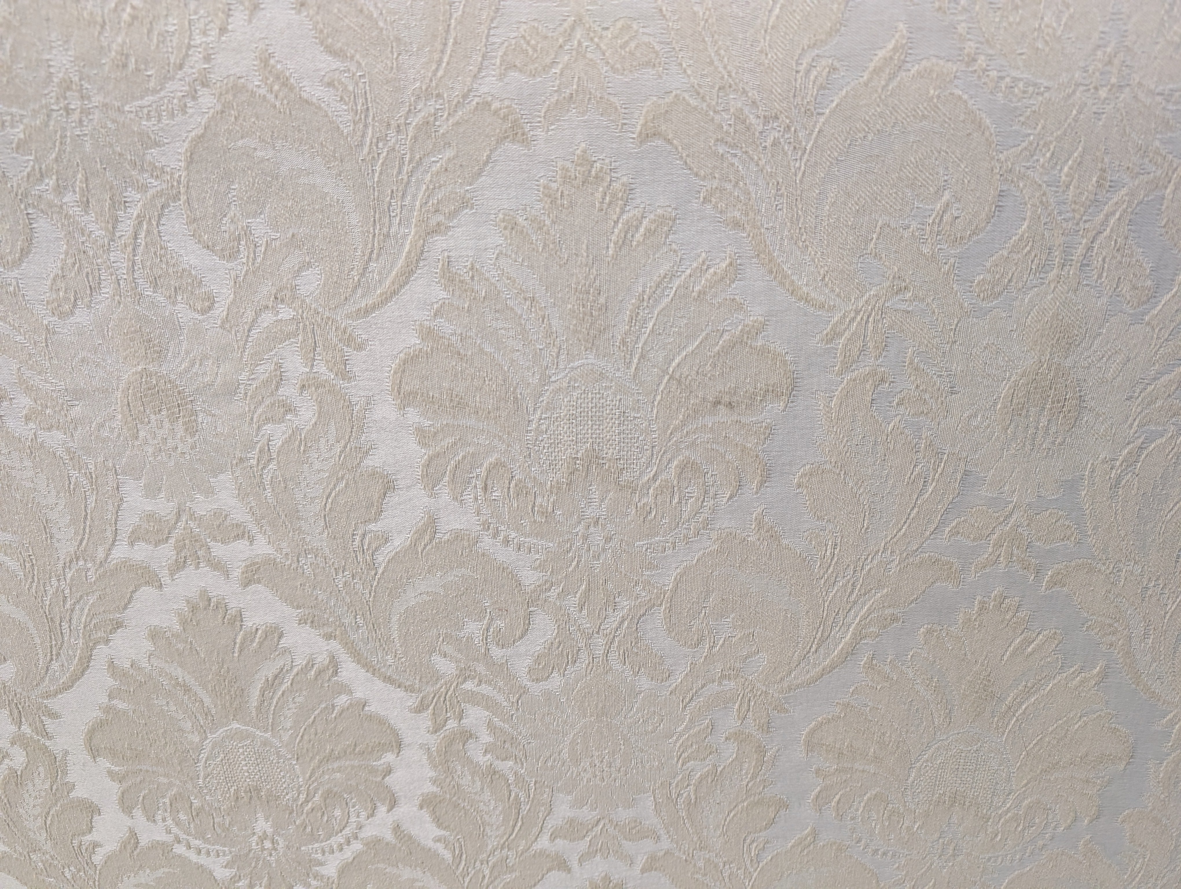 Damask Pattern Off-White Fabric Sofa