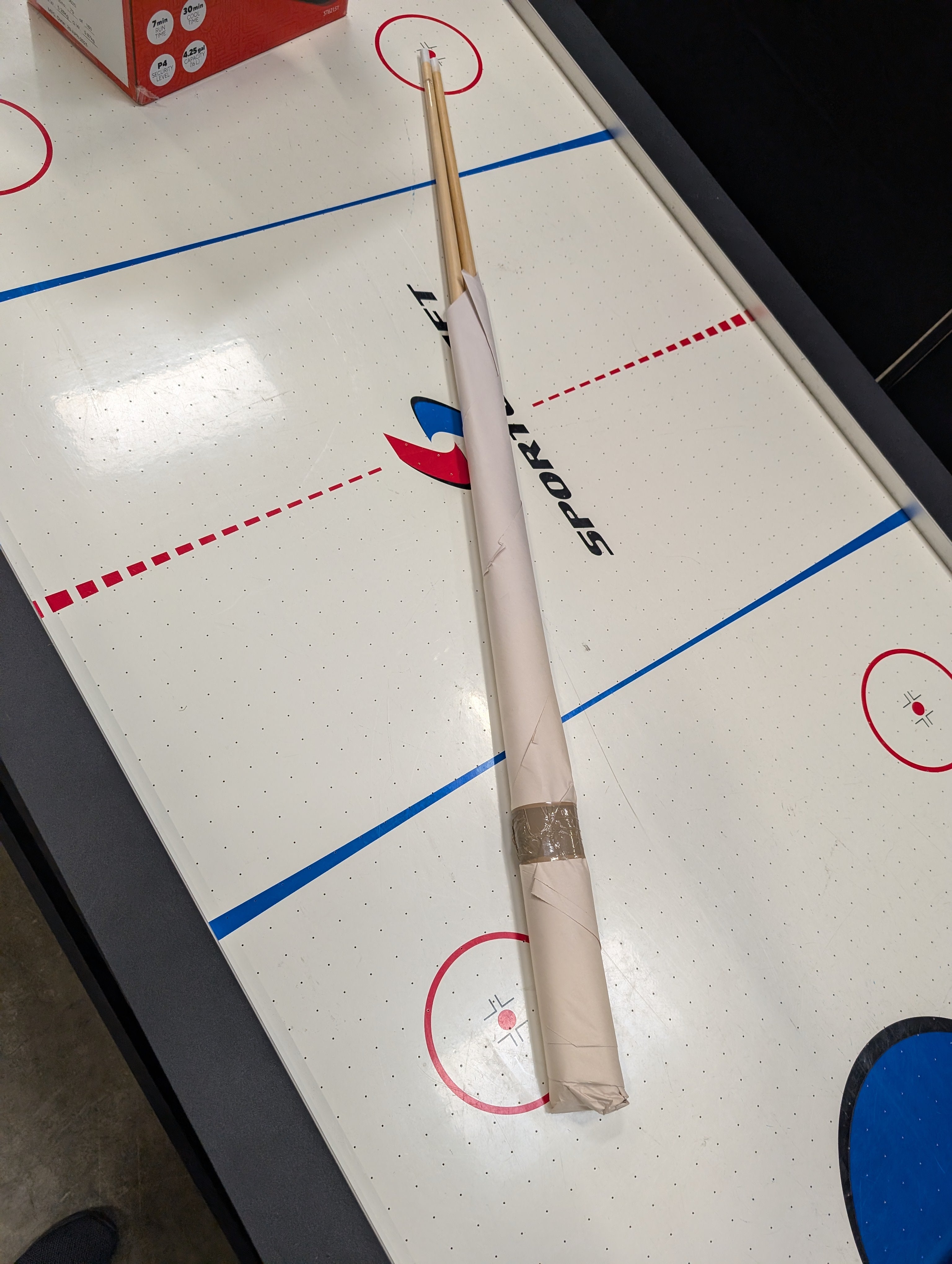 SPORTCRAFT Black and Silver Air Hockey Table