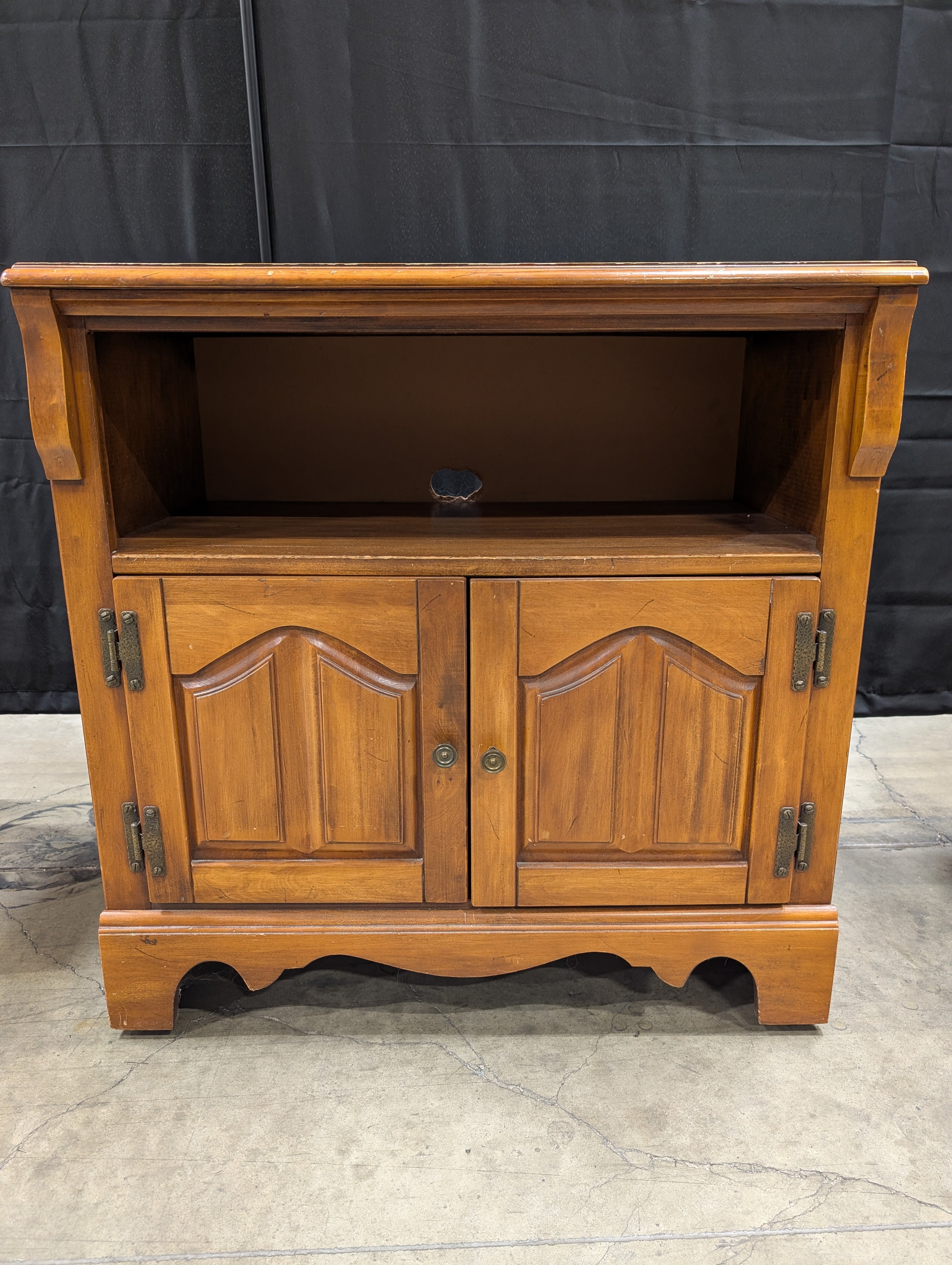 Traditional Wooden Console Cabinet with Record Storage