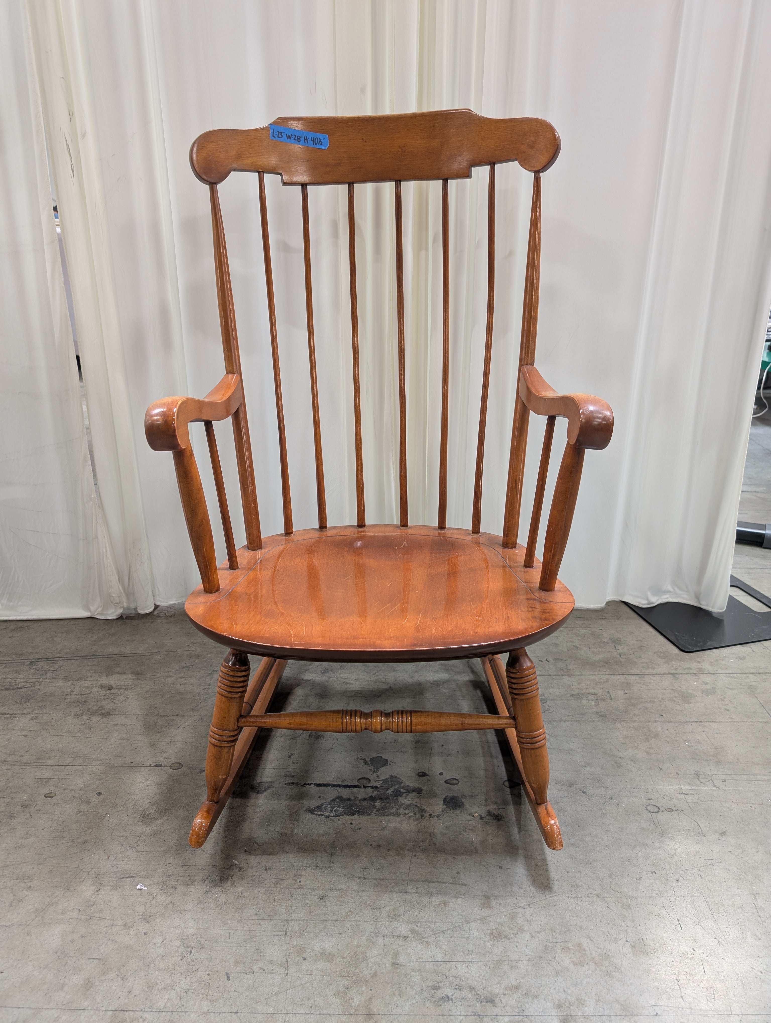 Traditional Spindle Back Rocking Chair in Wood