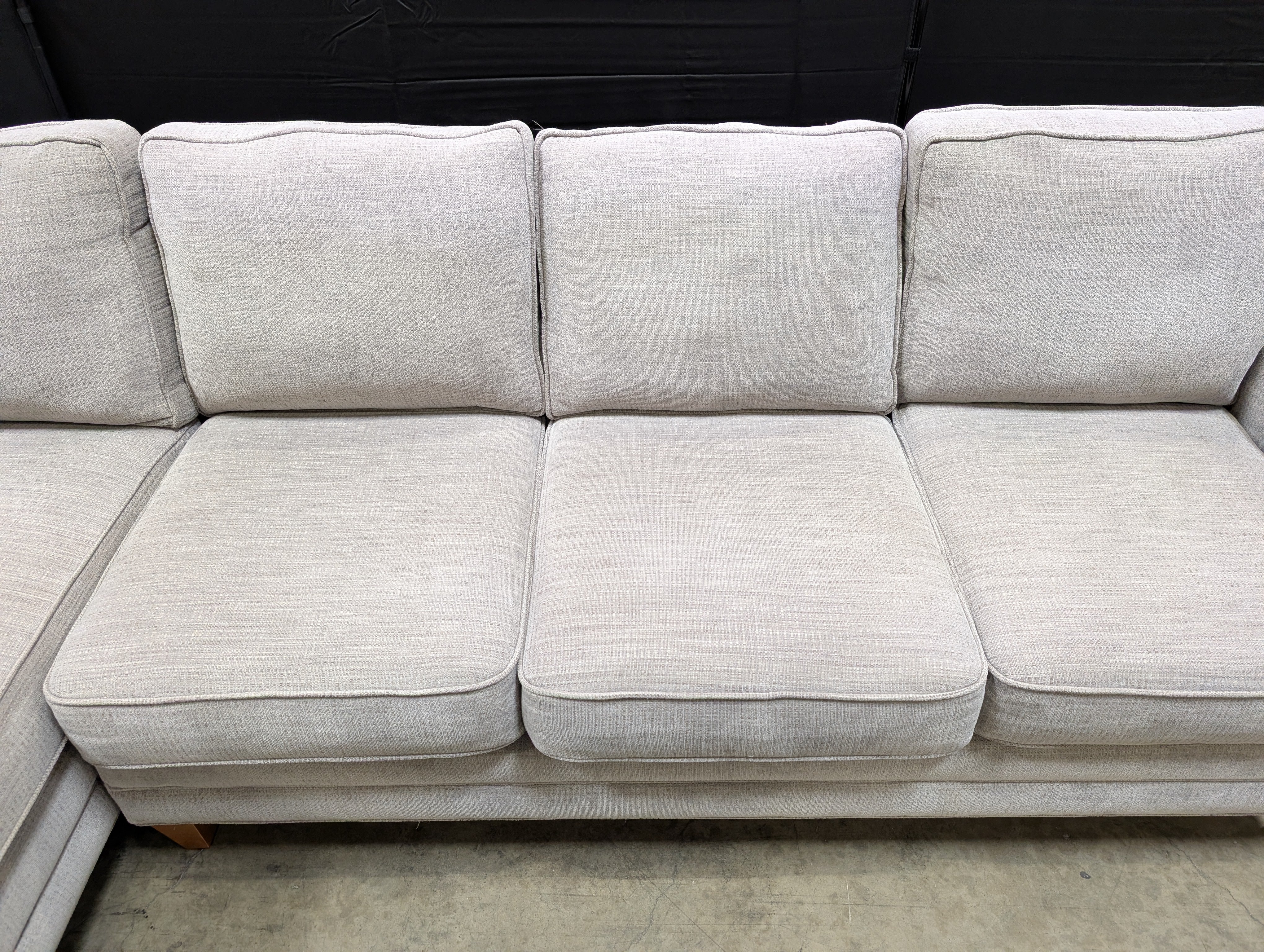 Contemporary Light Grey Fabric Sectional Sofa with Left Chaise