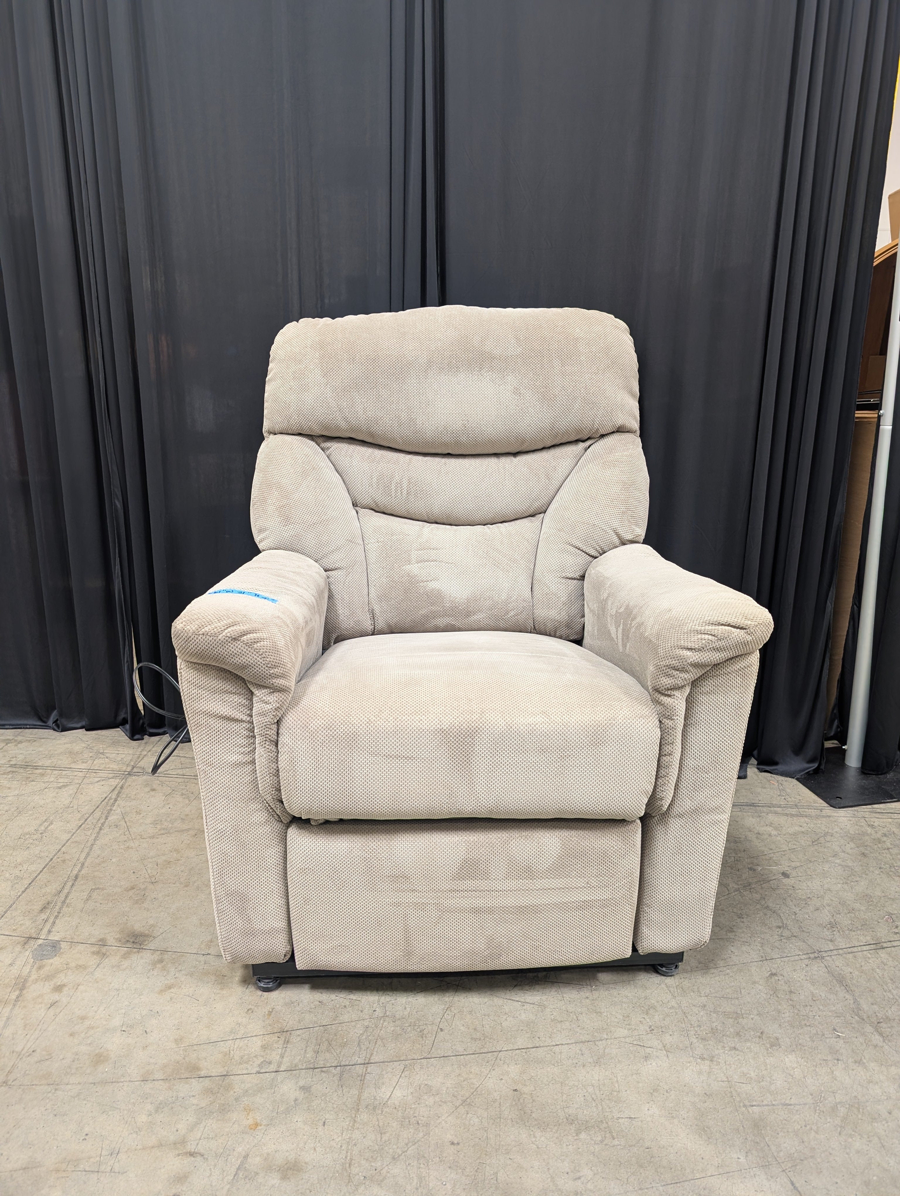 Light Beige Textured Fabric power Recliner