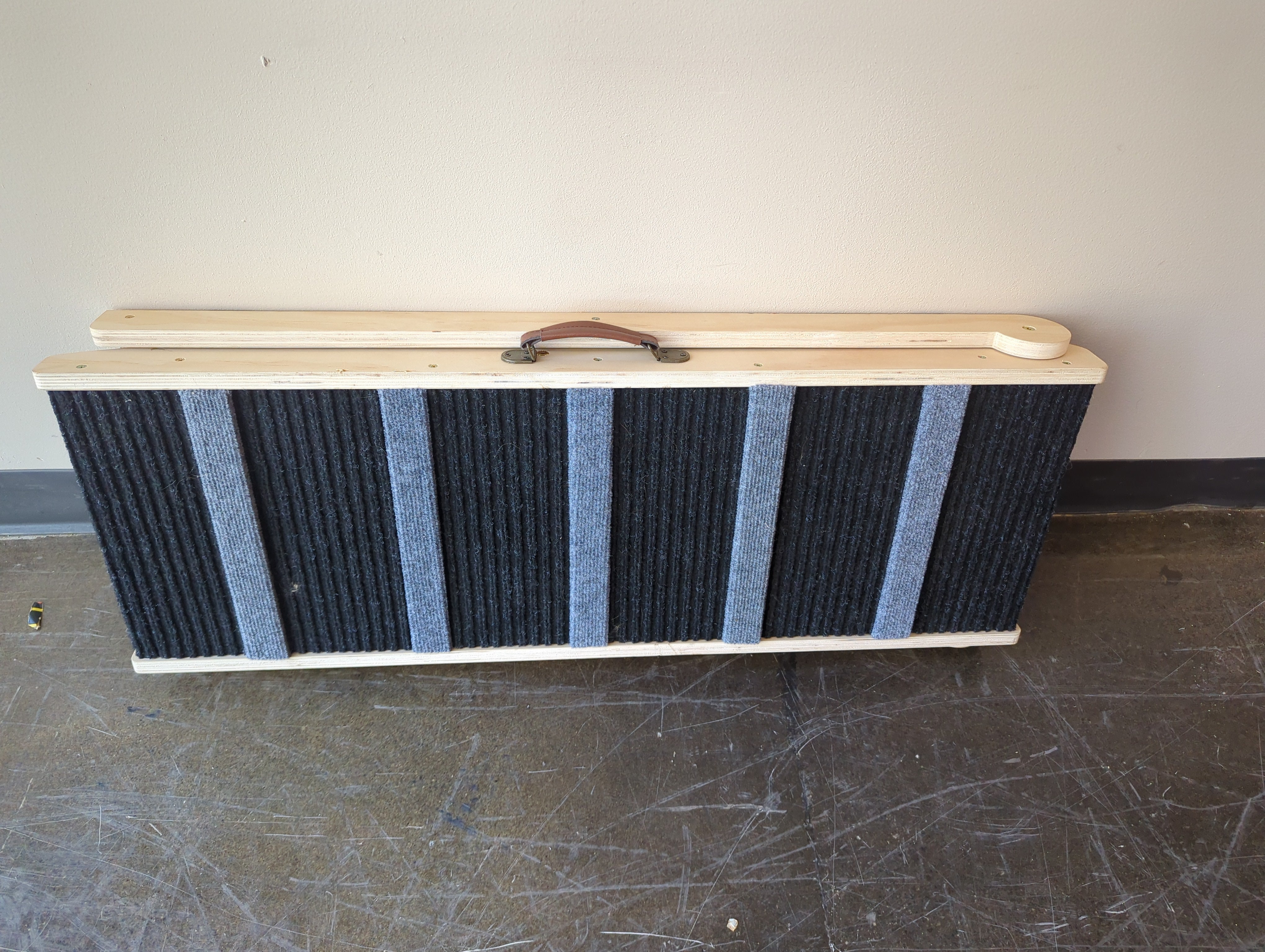 SweetBin Pet Ramp: Sturdy Wooden Pet Steps with Carpeted Surface