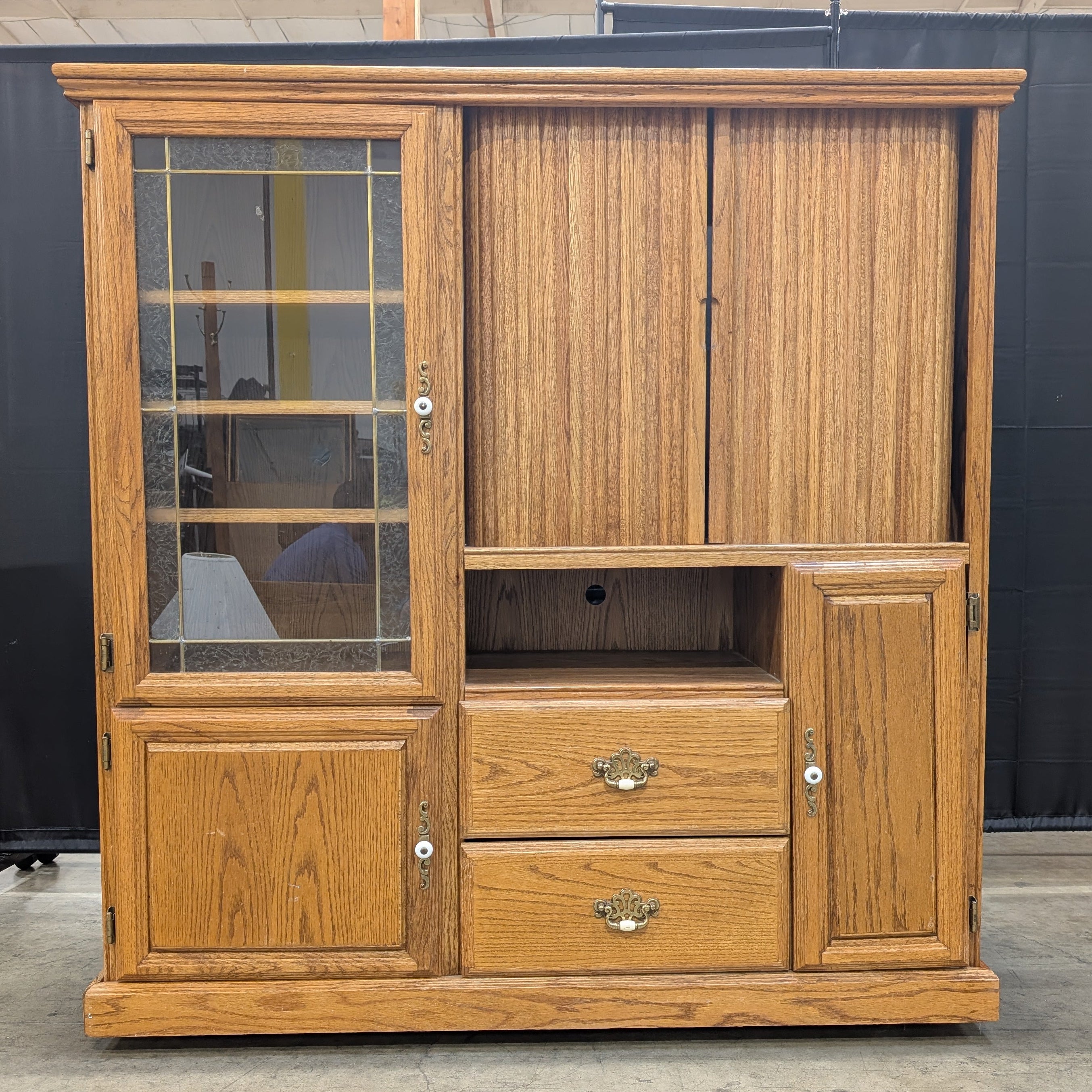 Sturdy Oak Wood Media Console Hutch with Glass Display