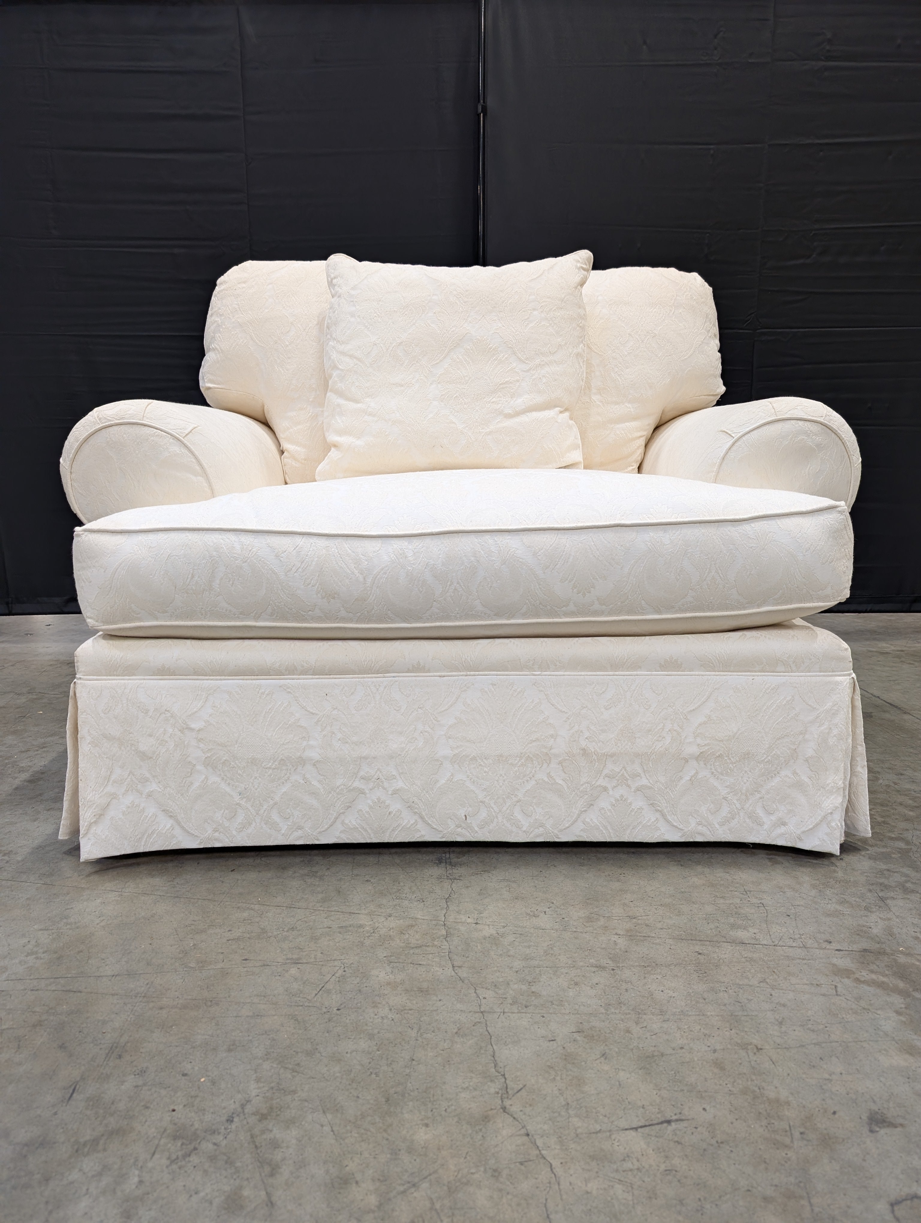 Charming Off-White Traditional Armchair