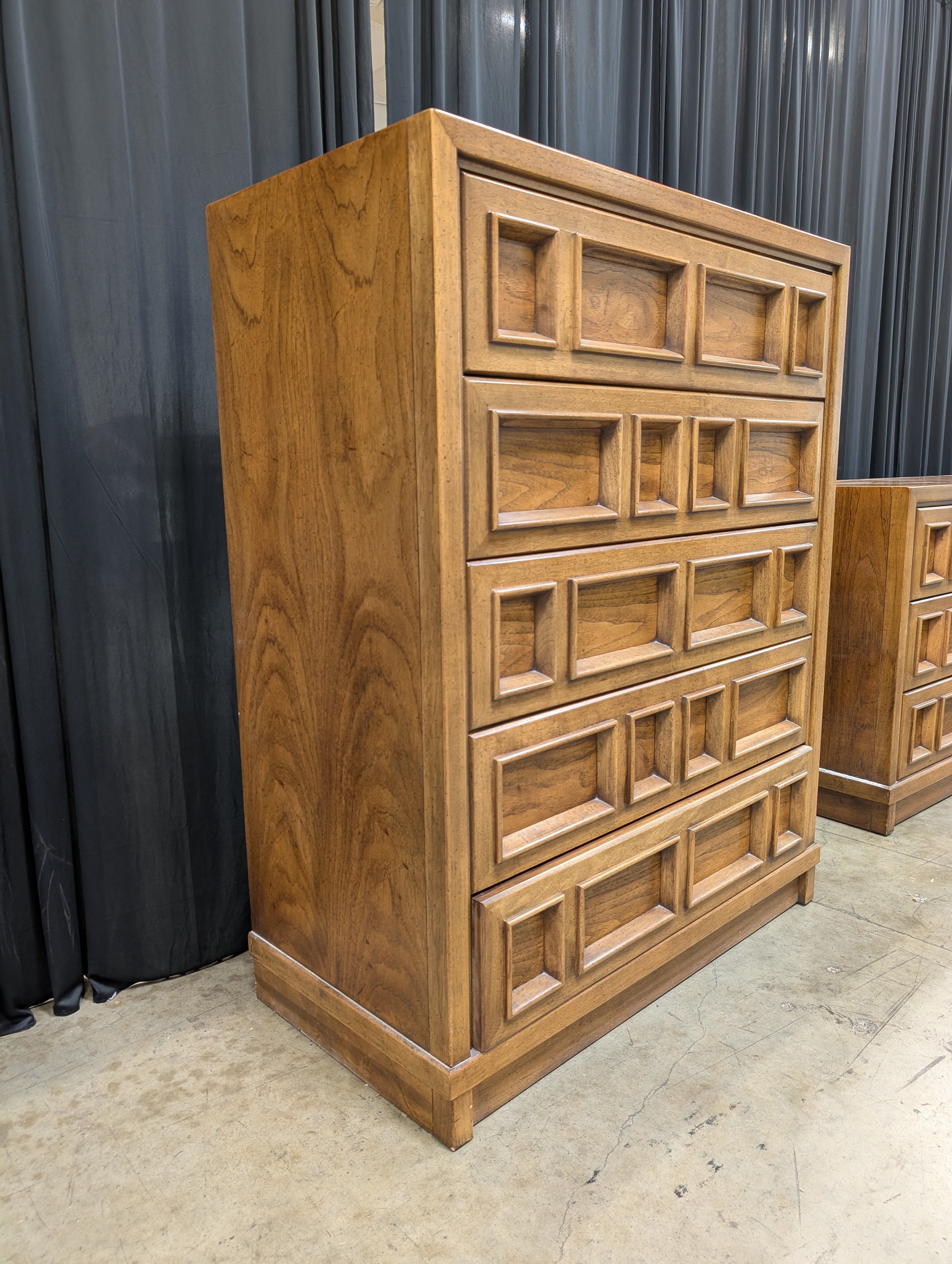 Drexel Five Drawer Wood Dresser in Honey Oak