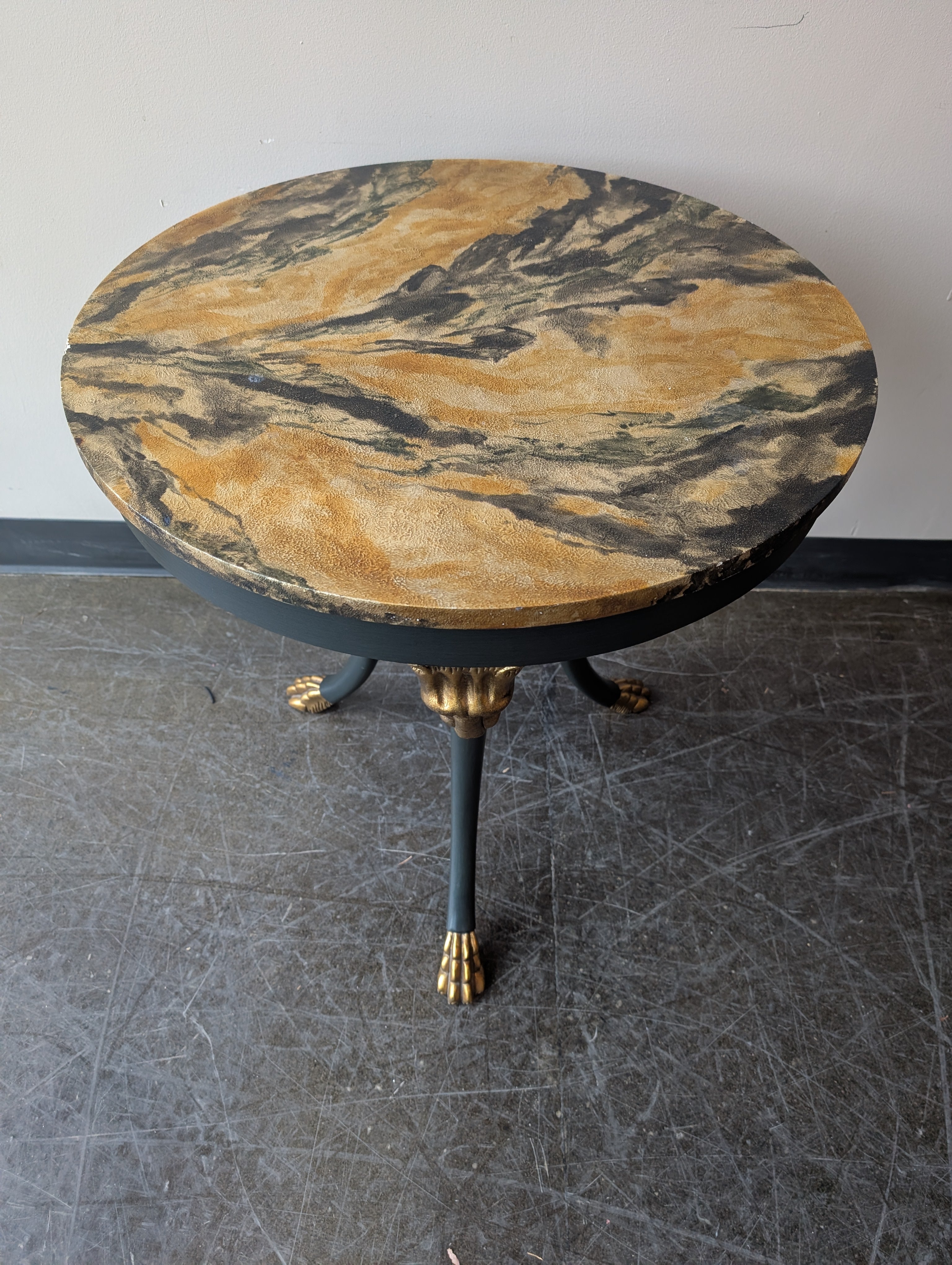 Decorative Round Bakers Furniture Accent Table with Faux Marble Top and Gilt Paw Feet