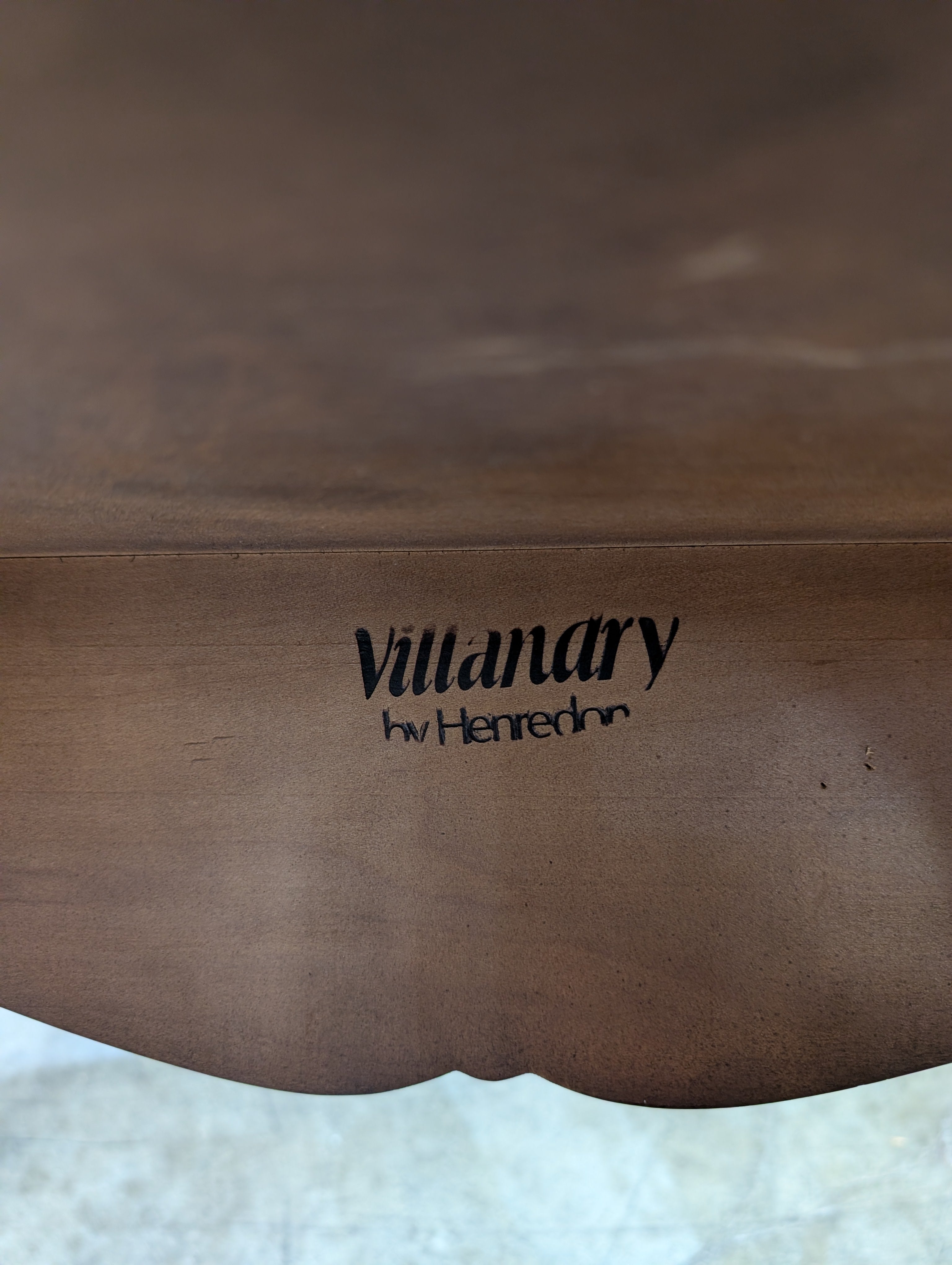 Henredon Villanary Collection Carved Wood Side Table