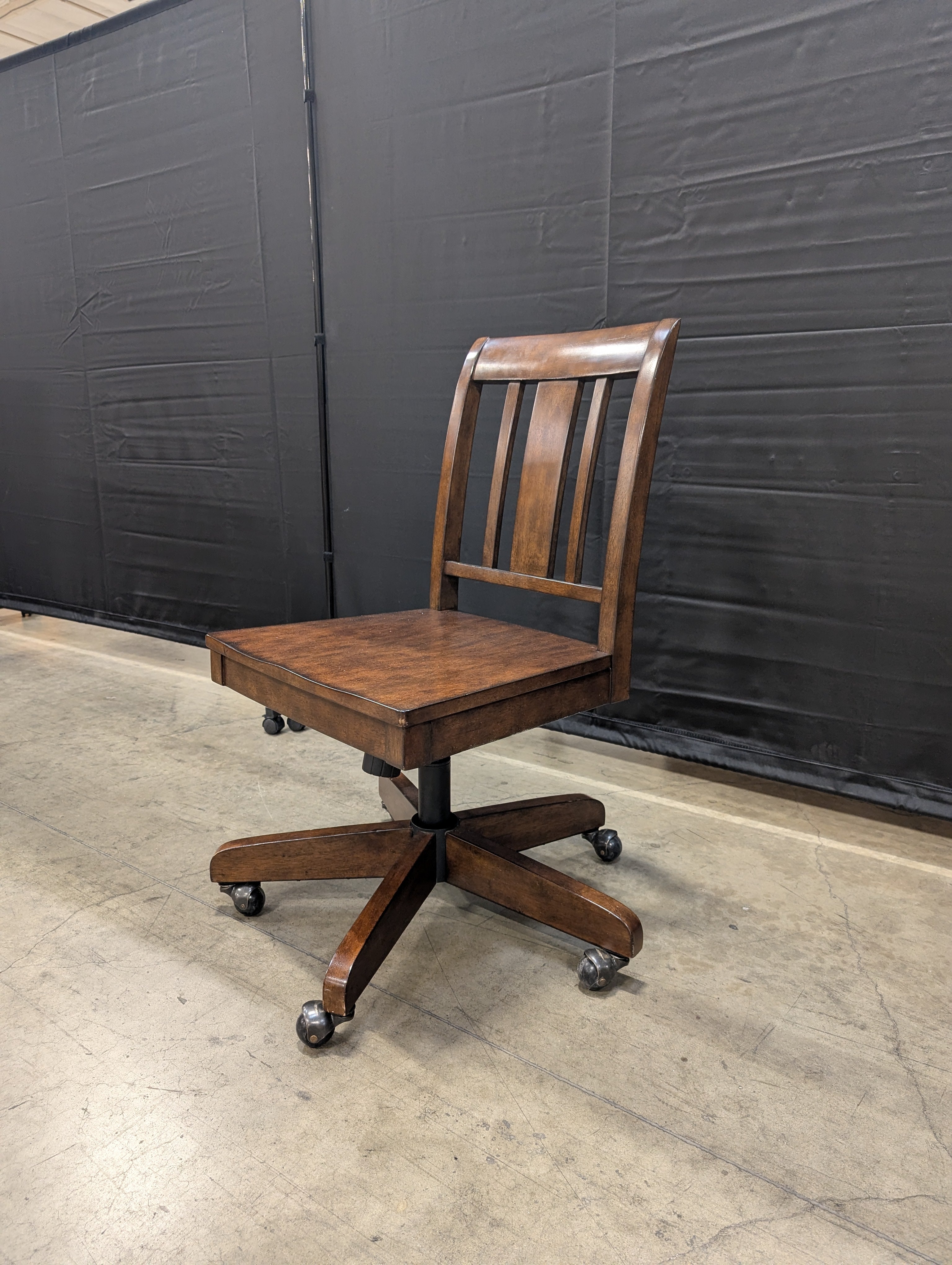 Traditional Dark Wood Swivel Desk Chair