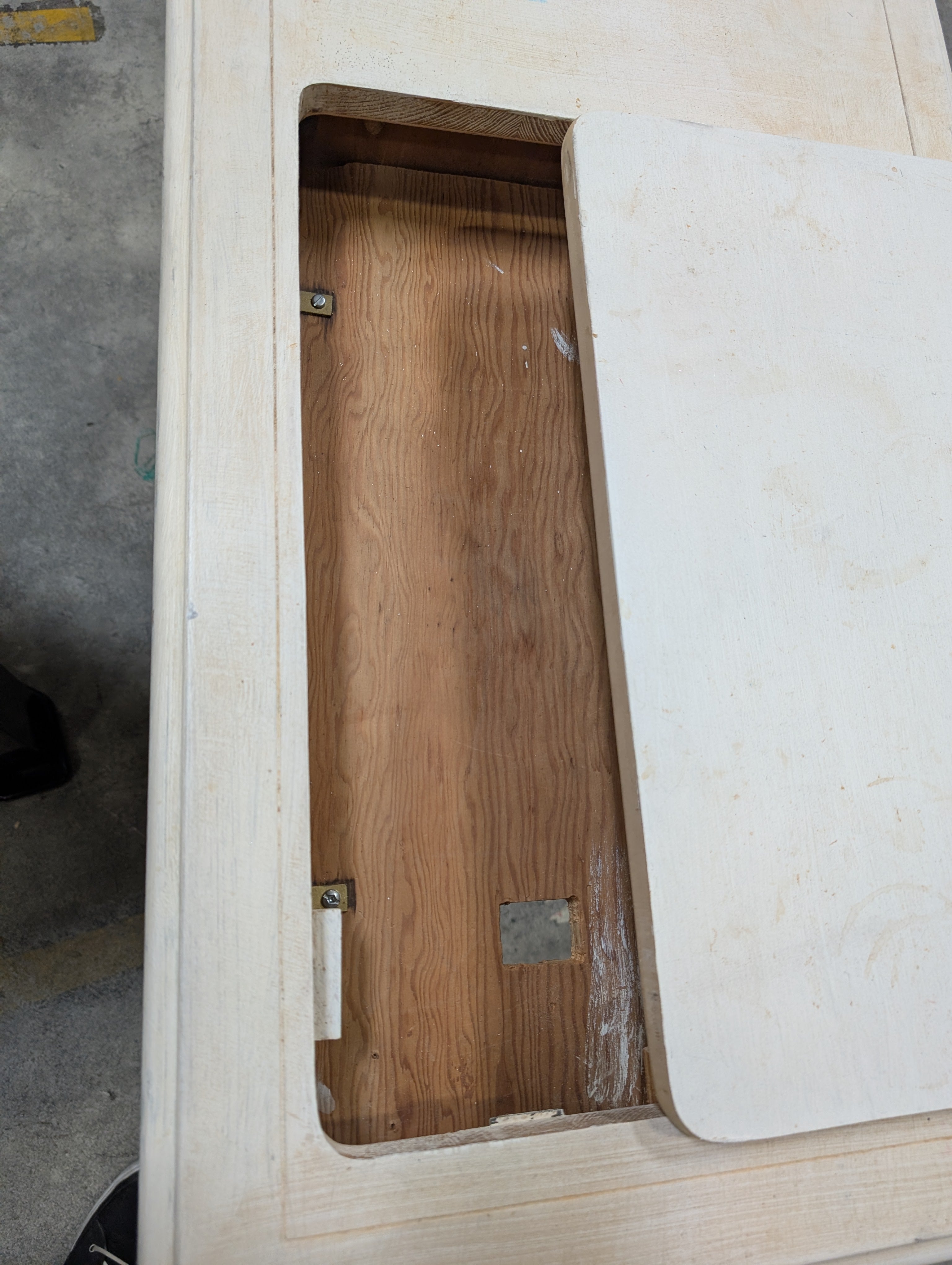 Vintage-Style Cream Desk with Three Storage Drawers