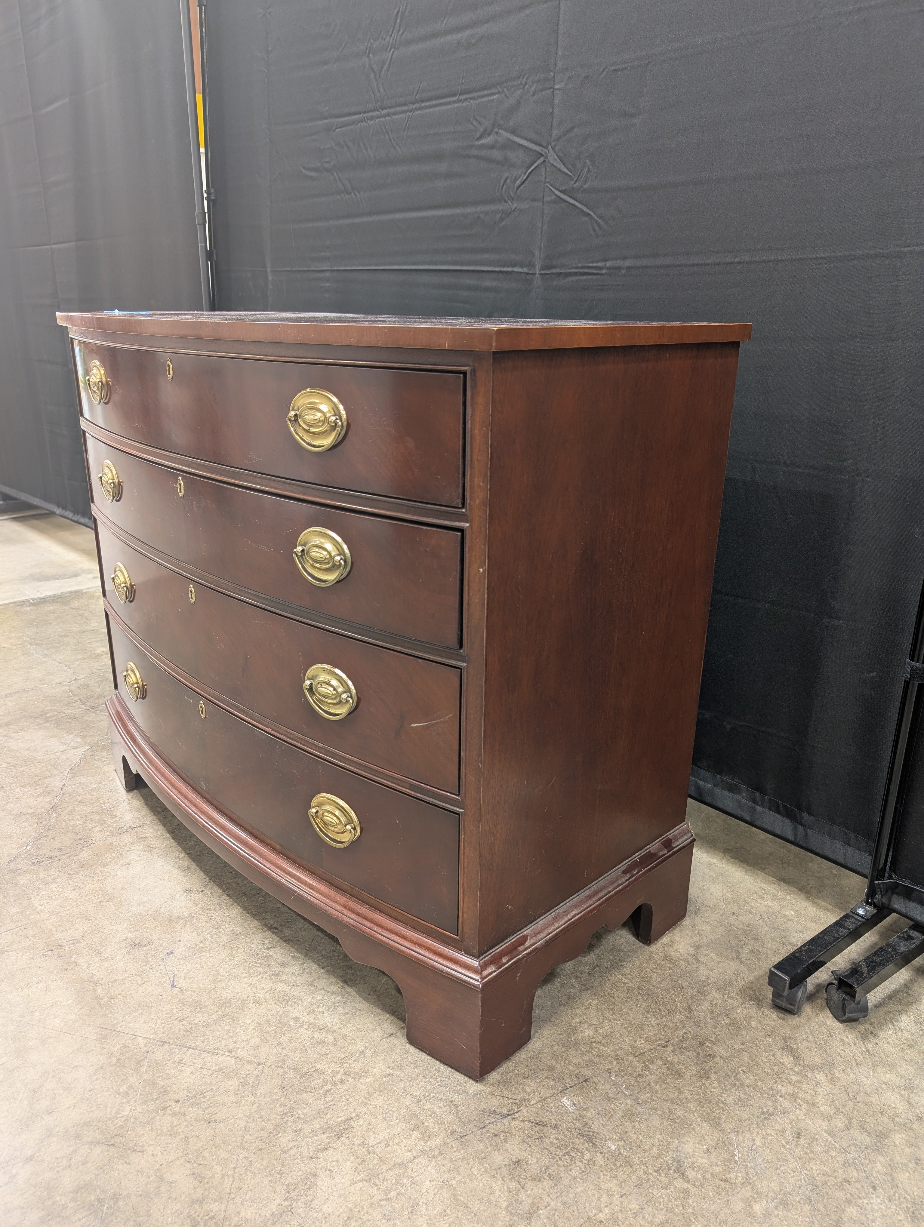 Traditional Ethan Allen Mahogany Four-Drawer Dresser with Brass Hardware