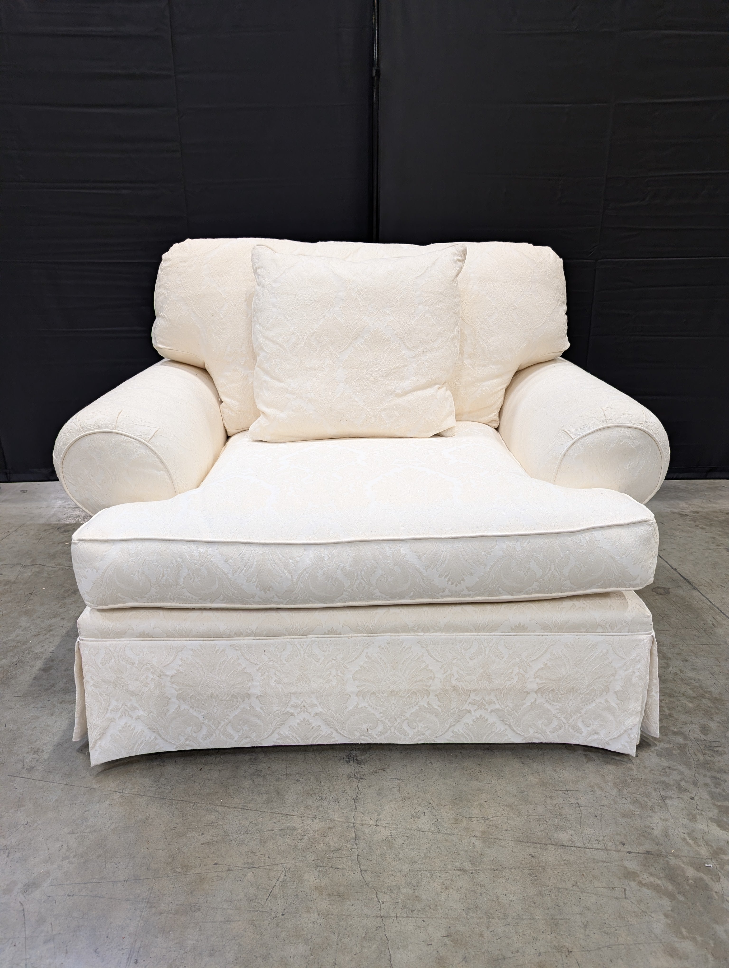 Charming Off-White Traditional Armchair