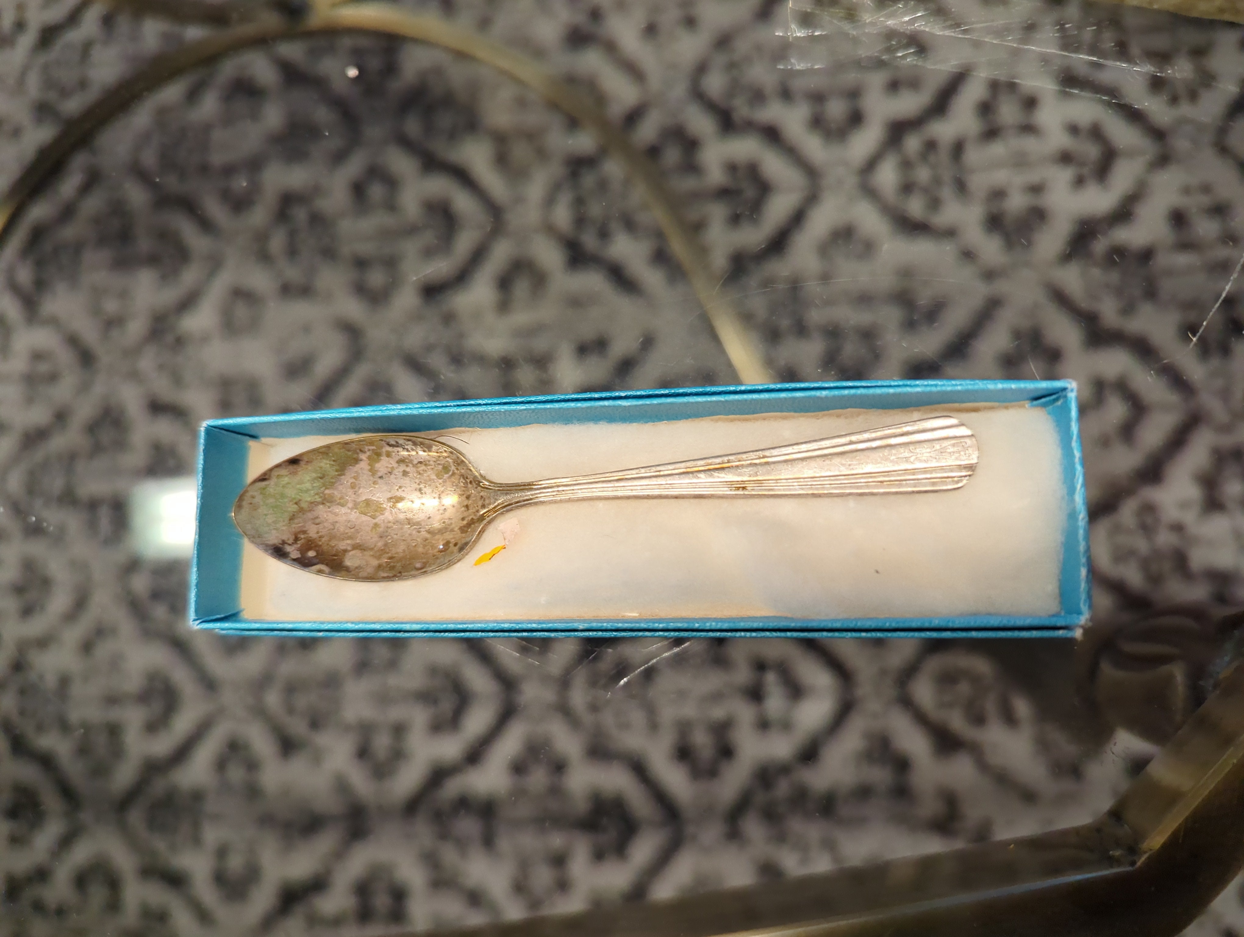 Souvenir spoons