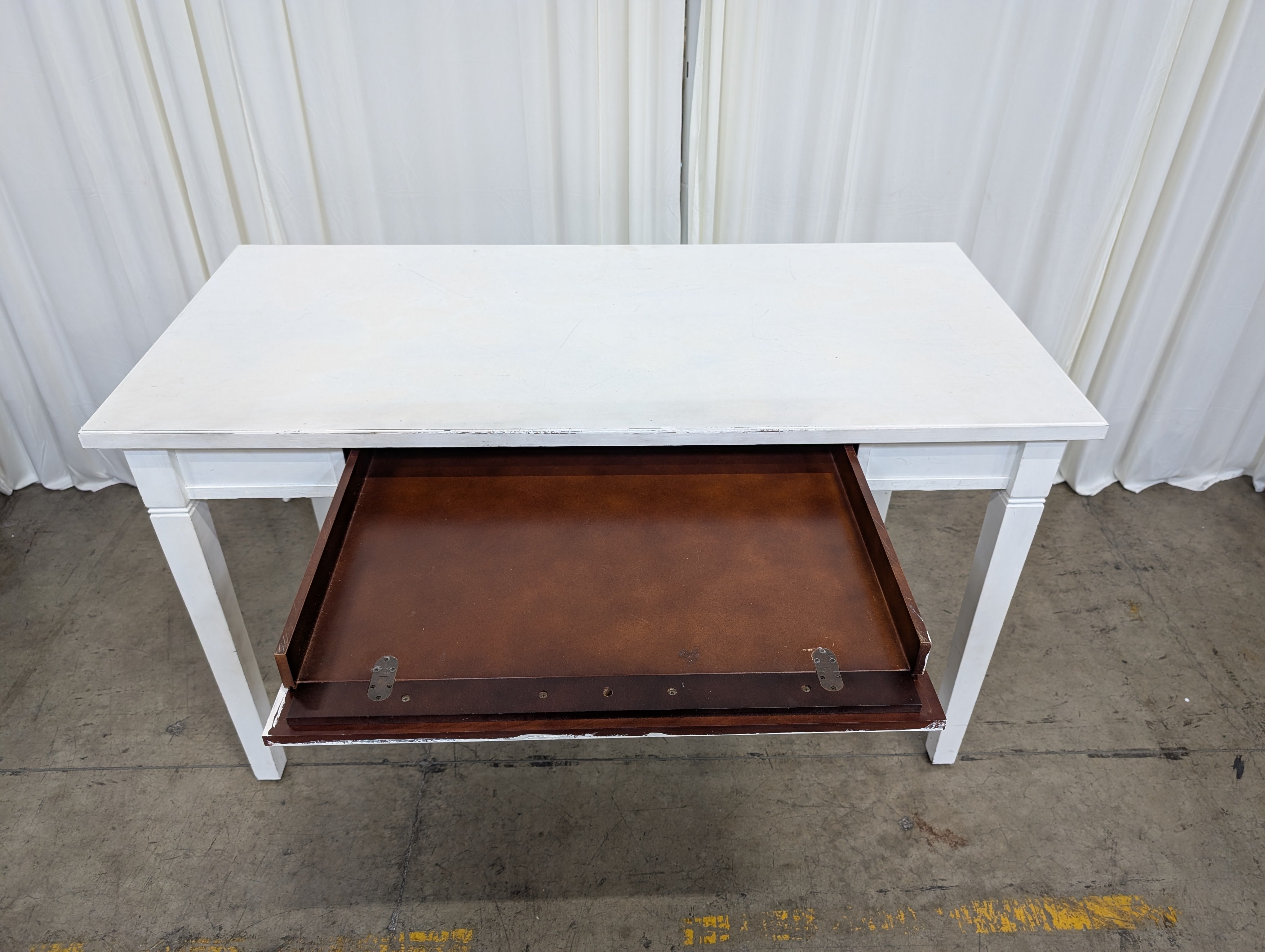 Distressed White Wood Single-Drawer Desk