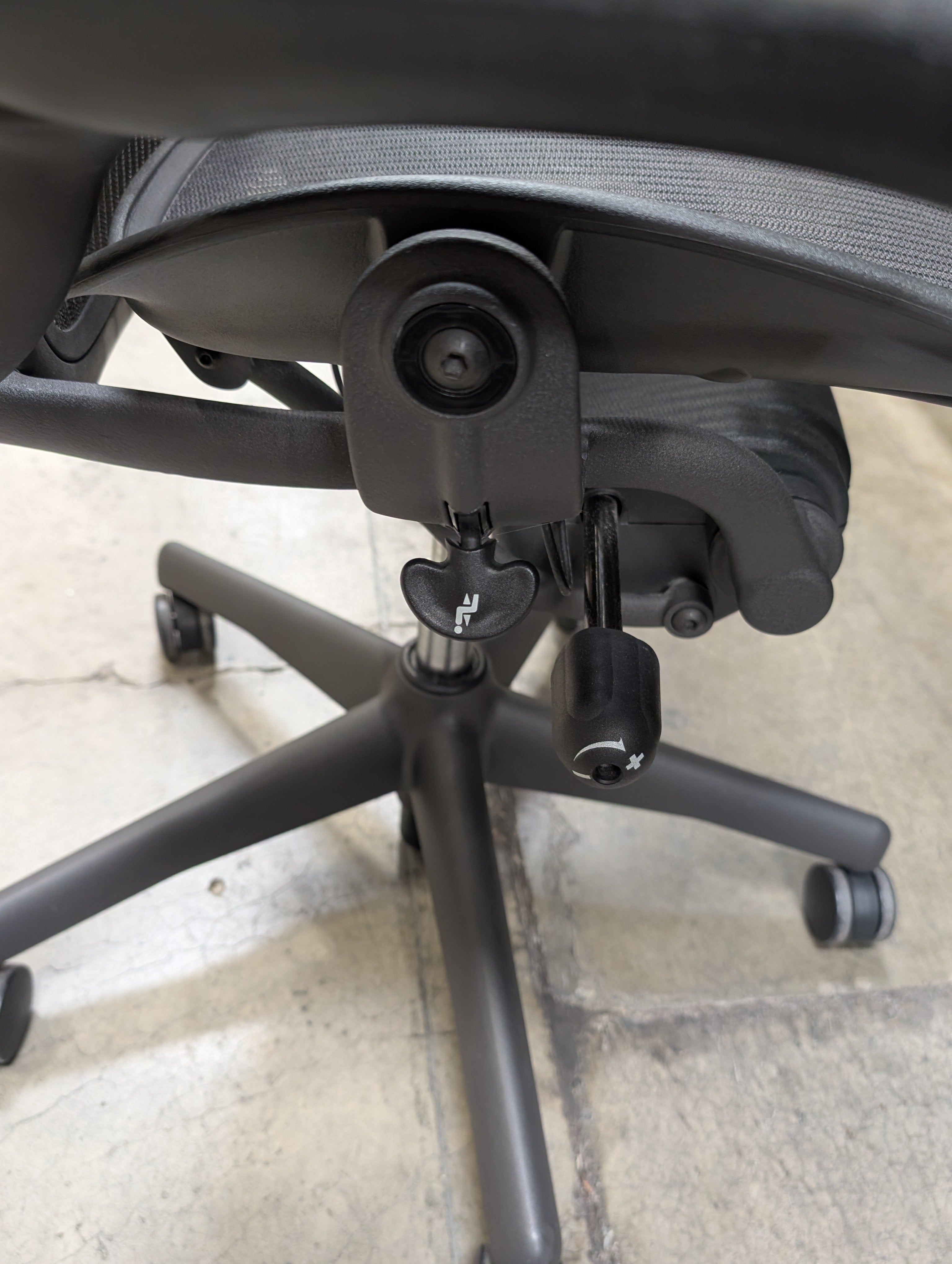 Herman Miller Aeron Ergonomic Office Chair