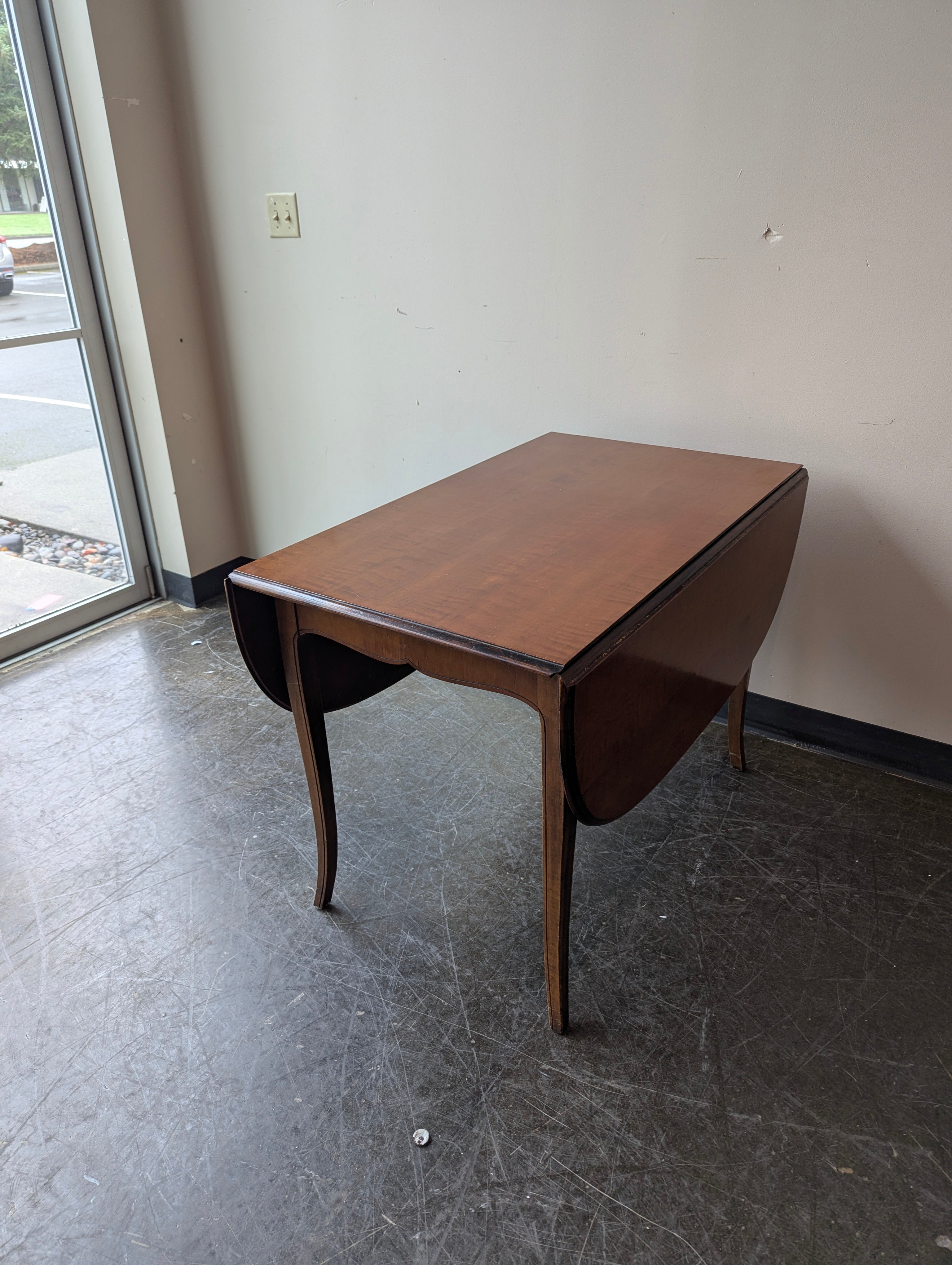 Vintage Hardwood Drop-Leaf Dining Table with Cabriole Legs