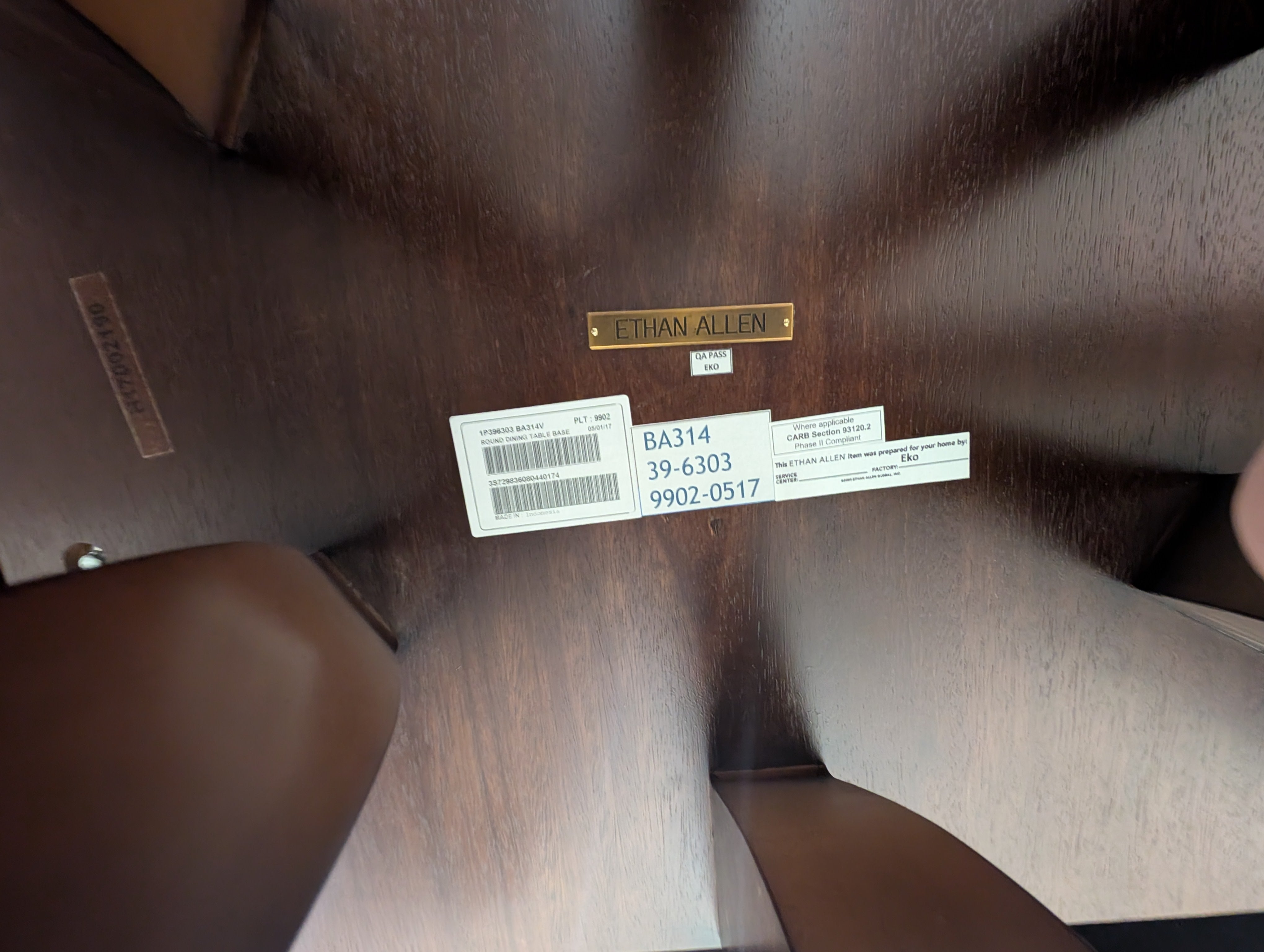 ETHAN ALLEN Dark Wood Dining Set with Six Upholstered Chairs