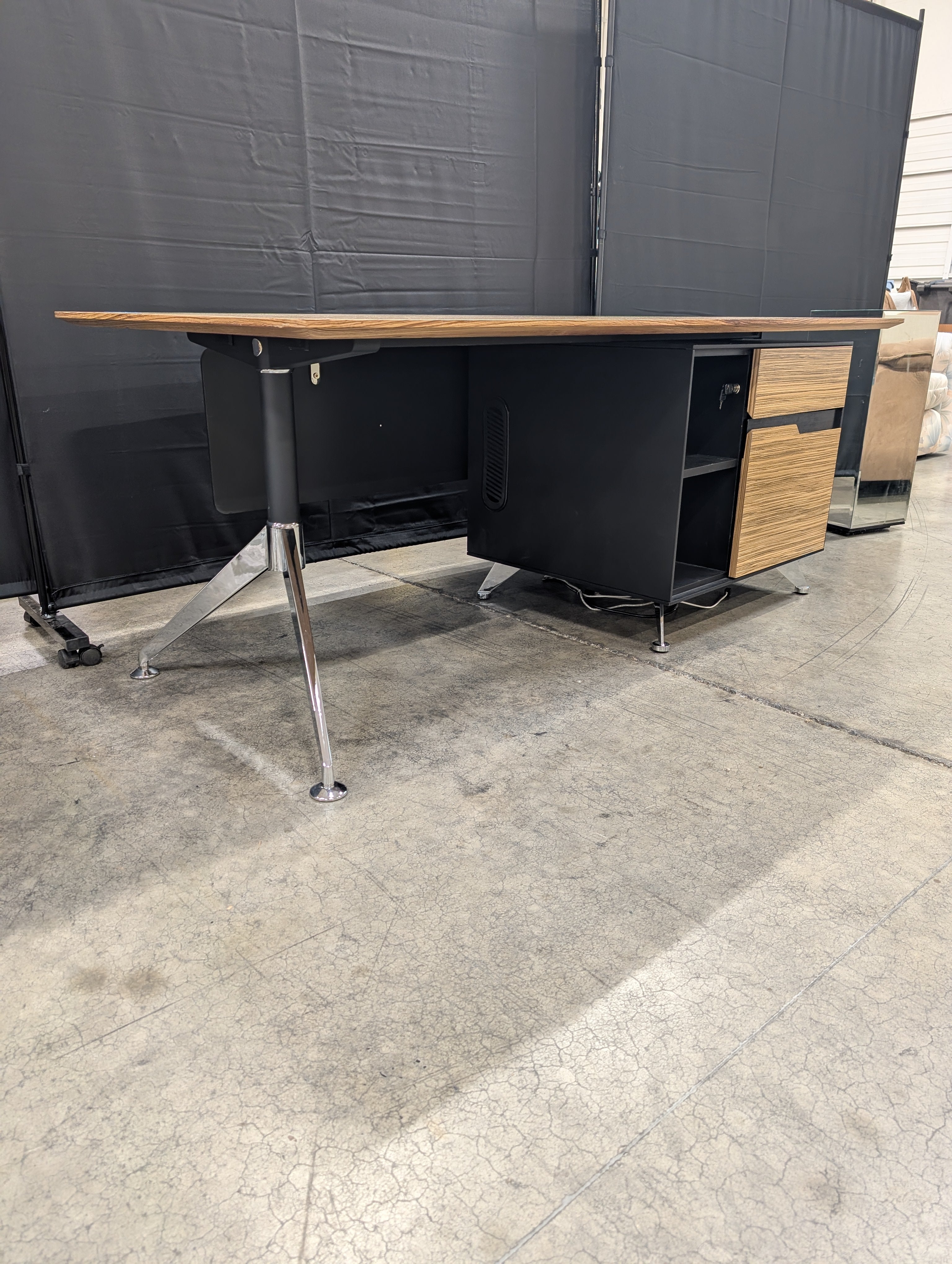 Modern Wood Grain Office Desk with Storage Cabinet