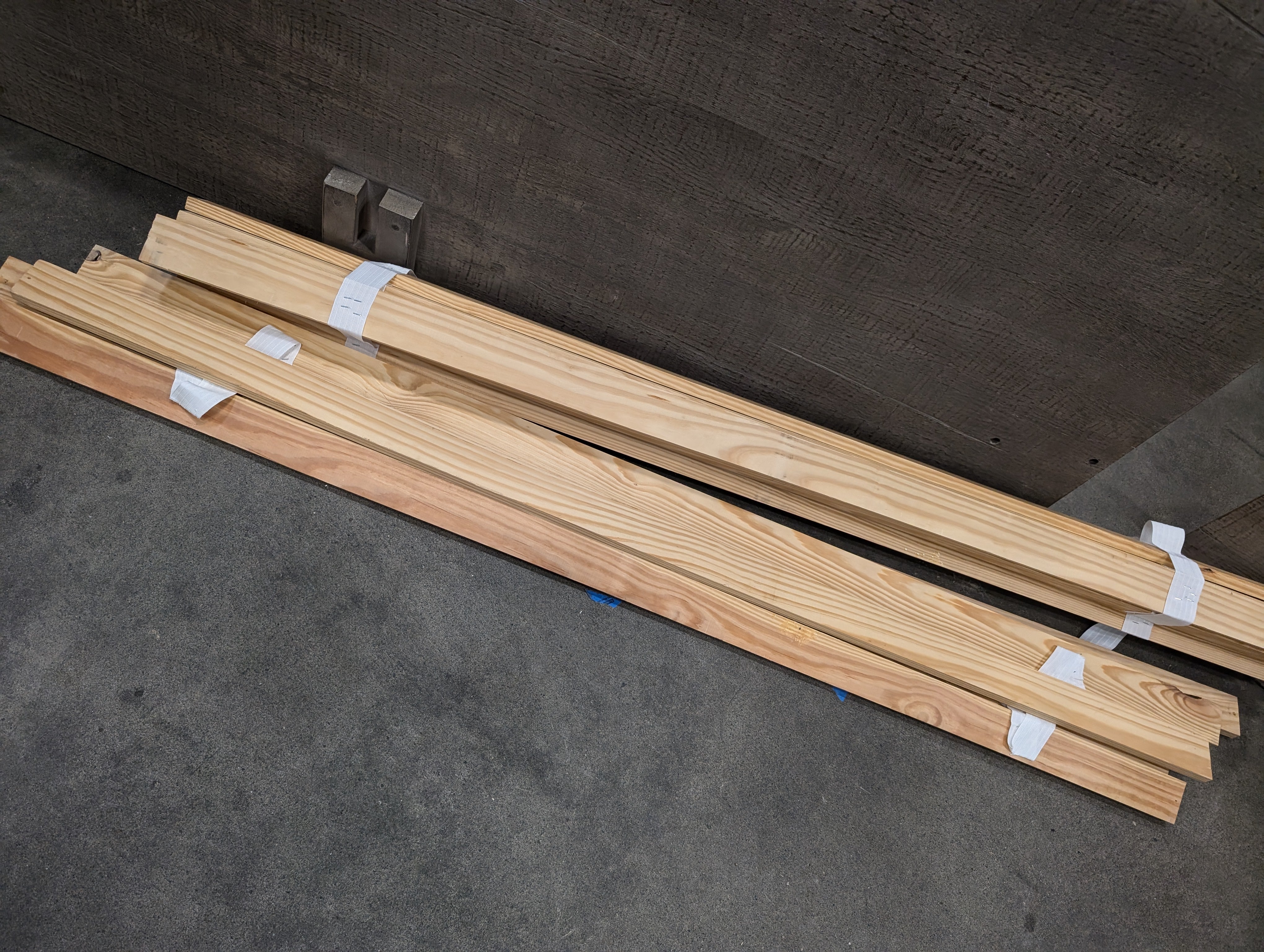 Restoration Hardware Reclaimed Russian Oak Platform Bed Frame - California King - Good Condition