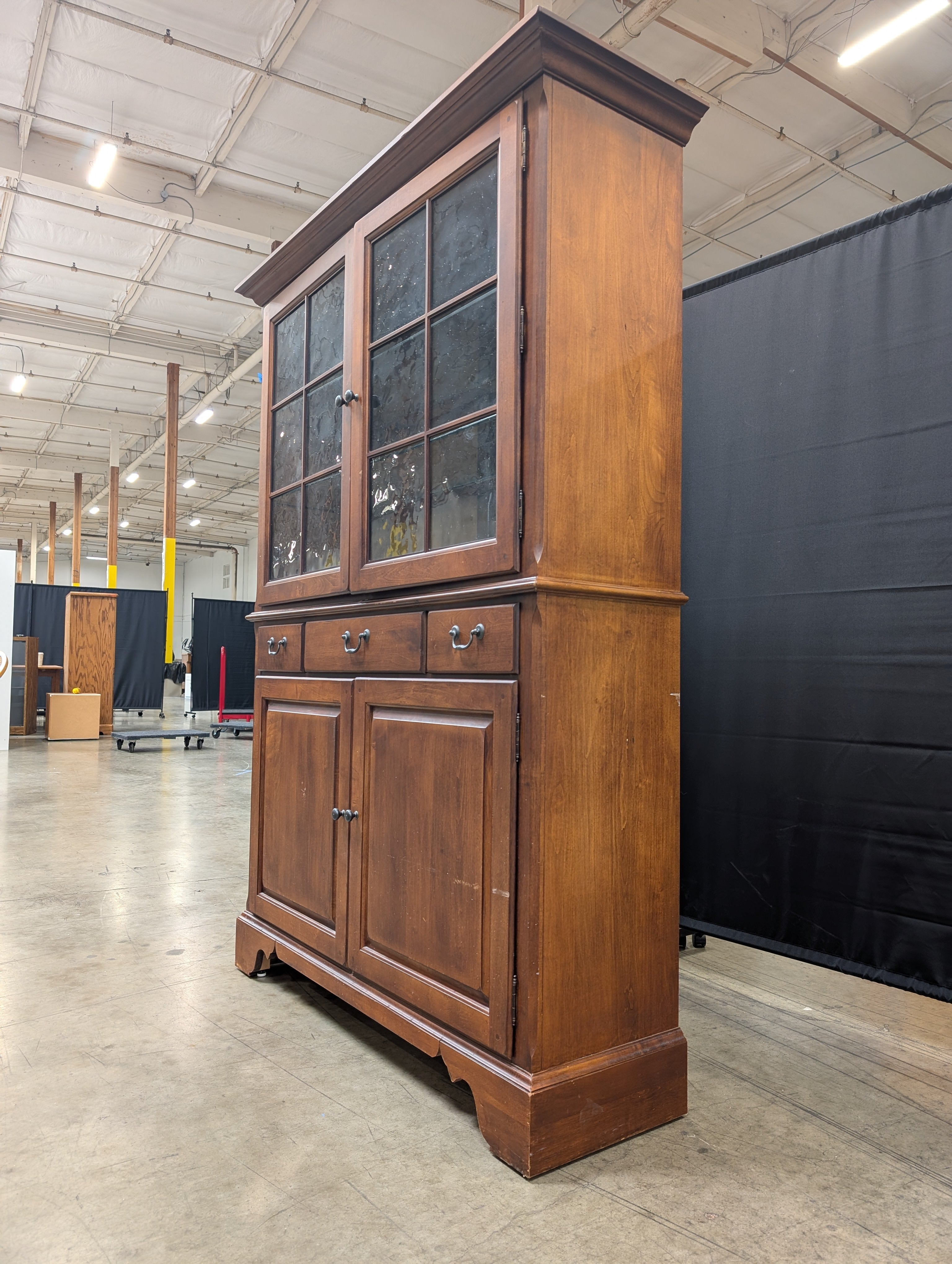 Traditional Brown Wood Display Hutch Cabinet