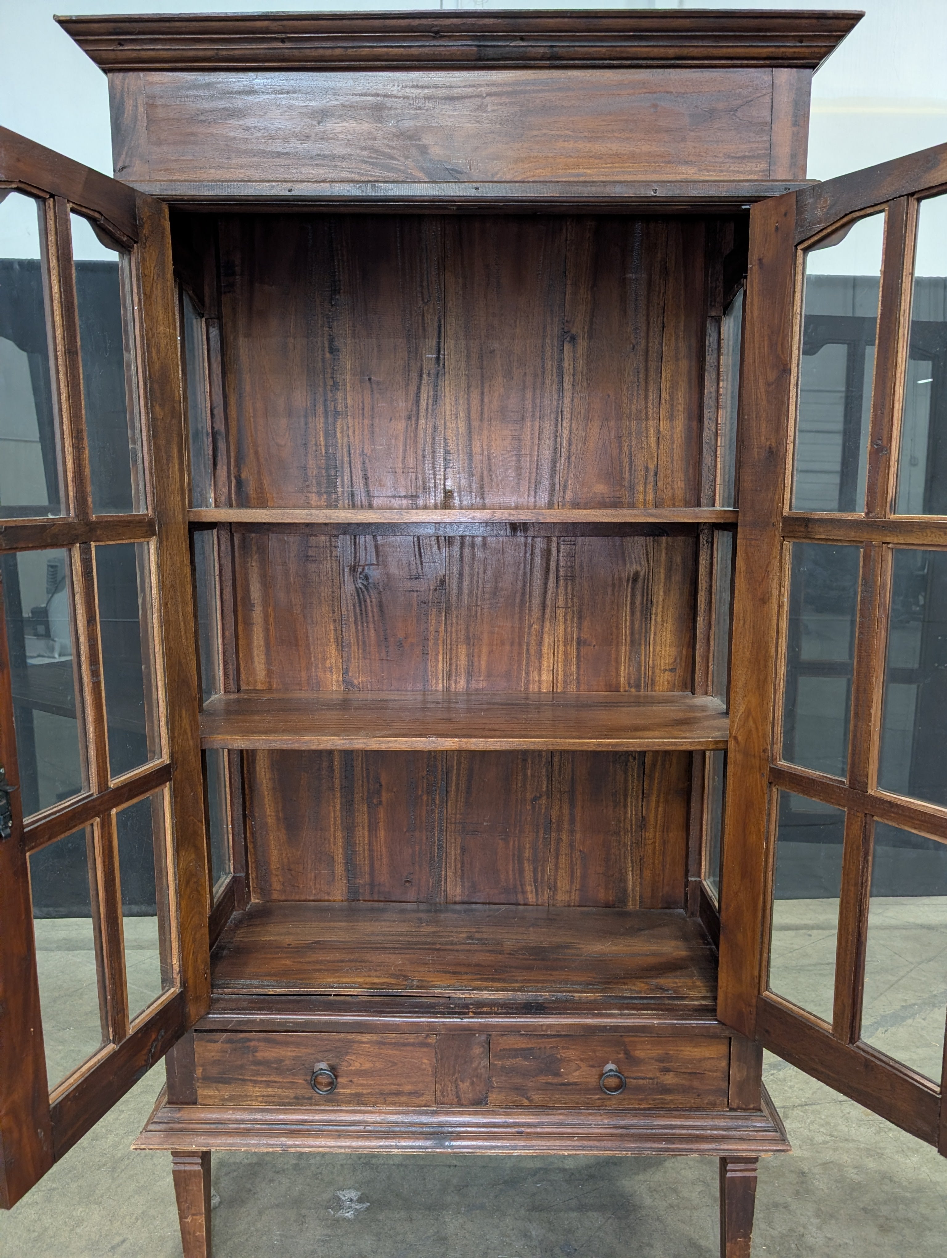 Traditional Dark Wood NOVA Furniture