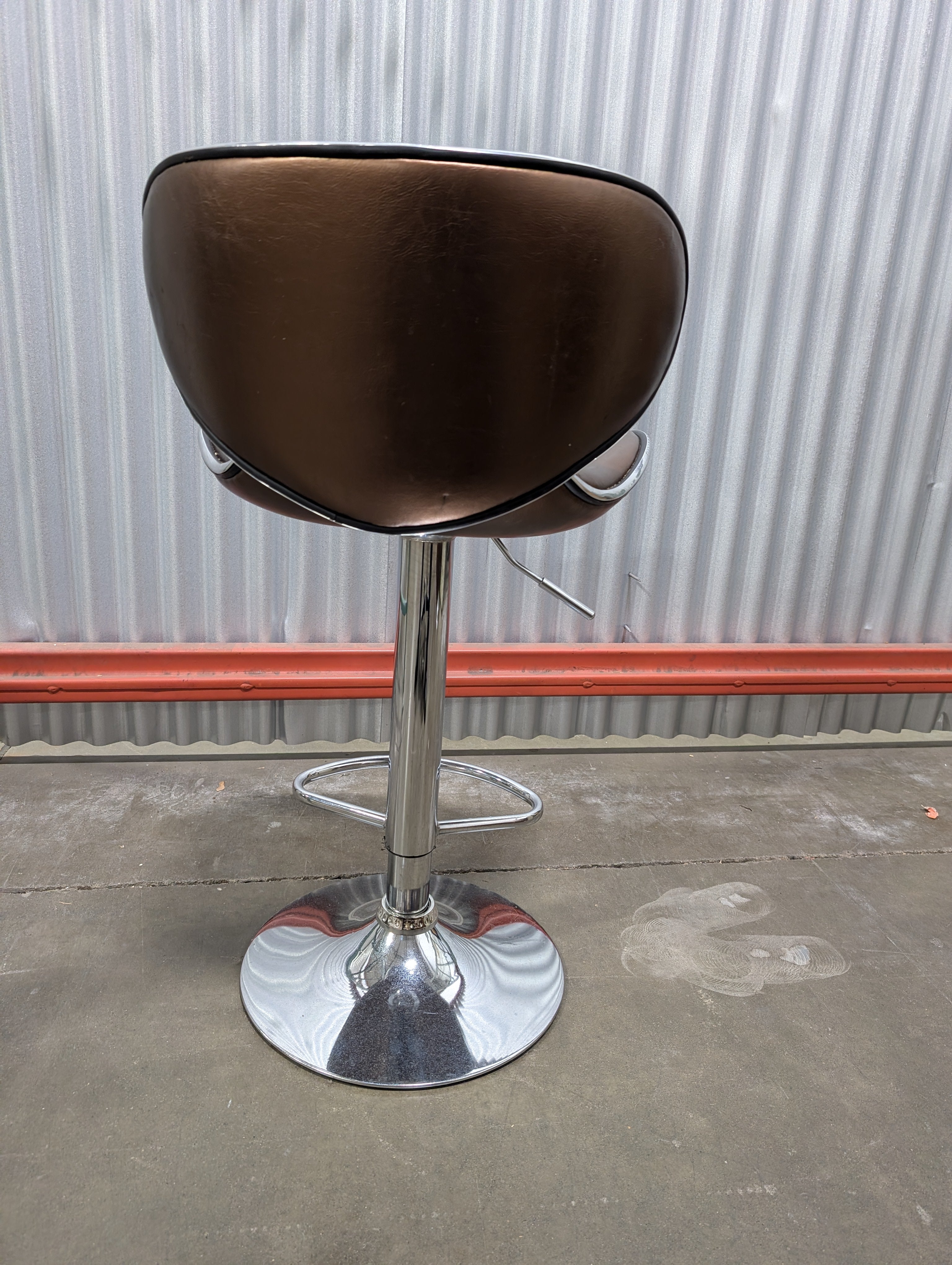Modern Bronze Leatherette Swivel Bar Stool
