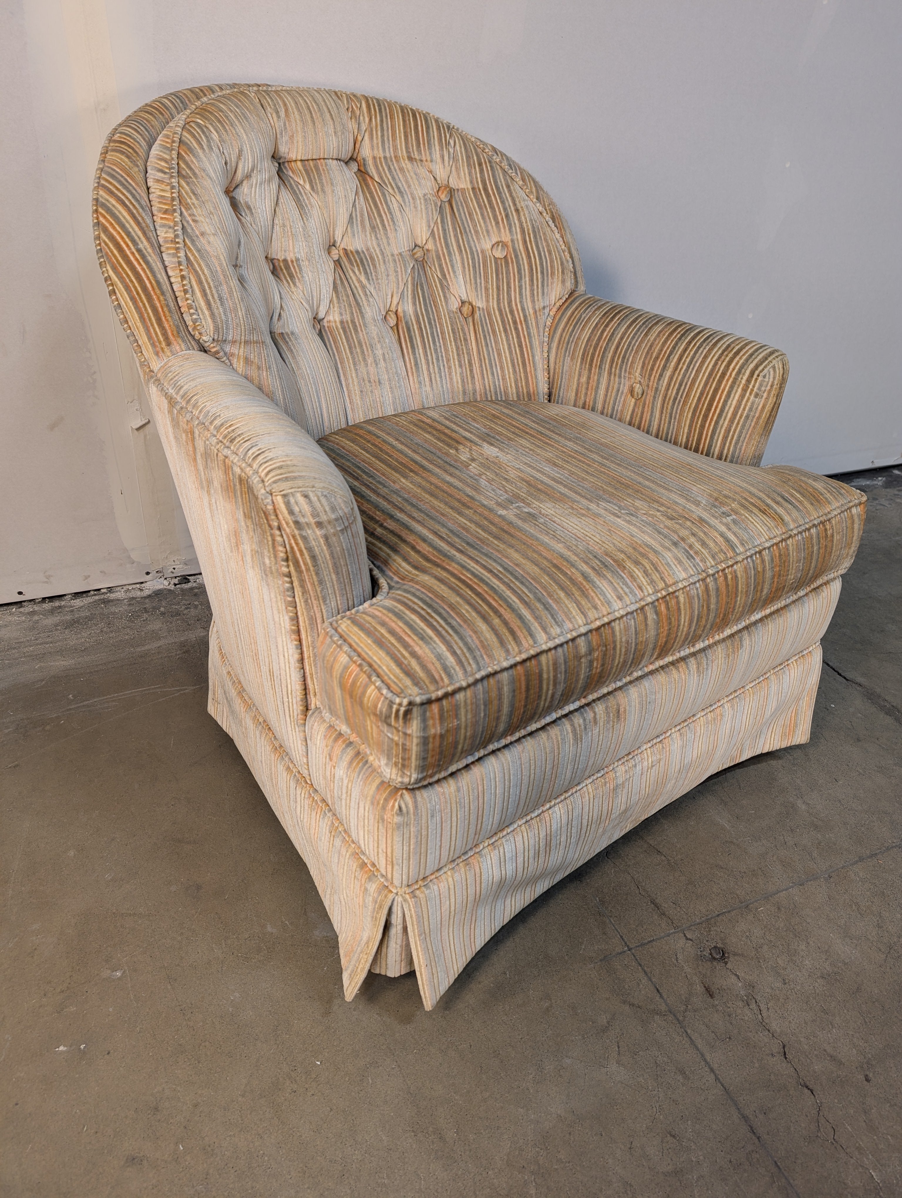 Upholstered Club Chair