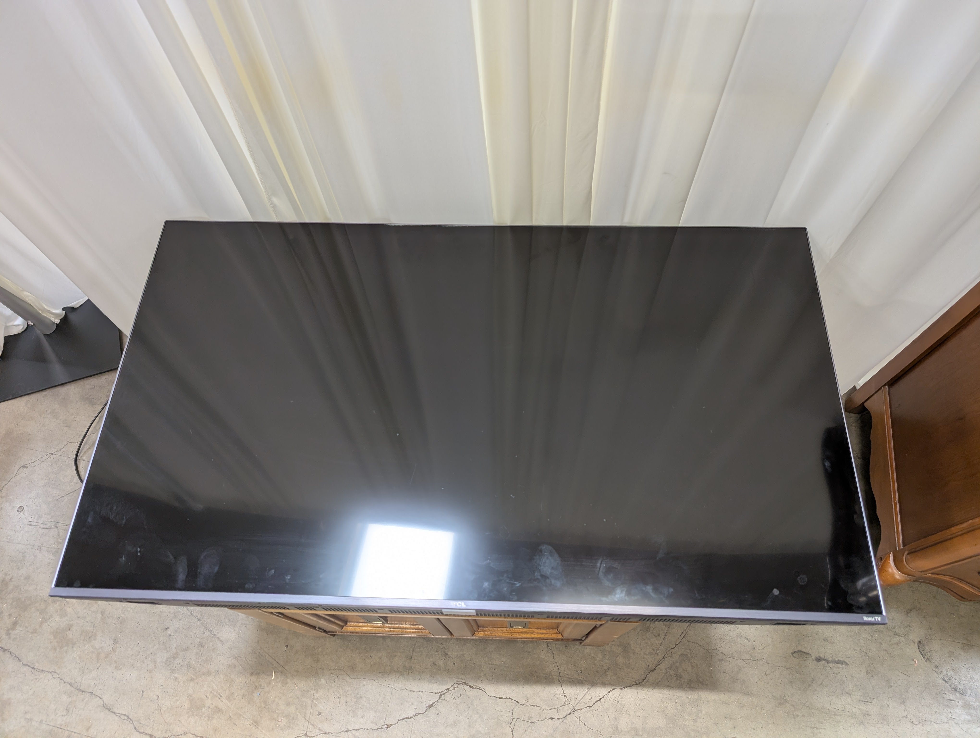 LG Black Flat Screen TV