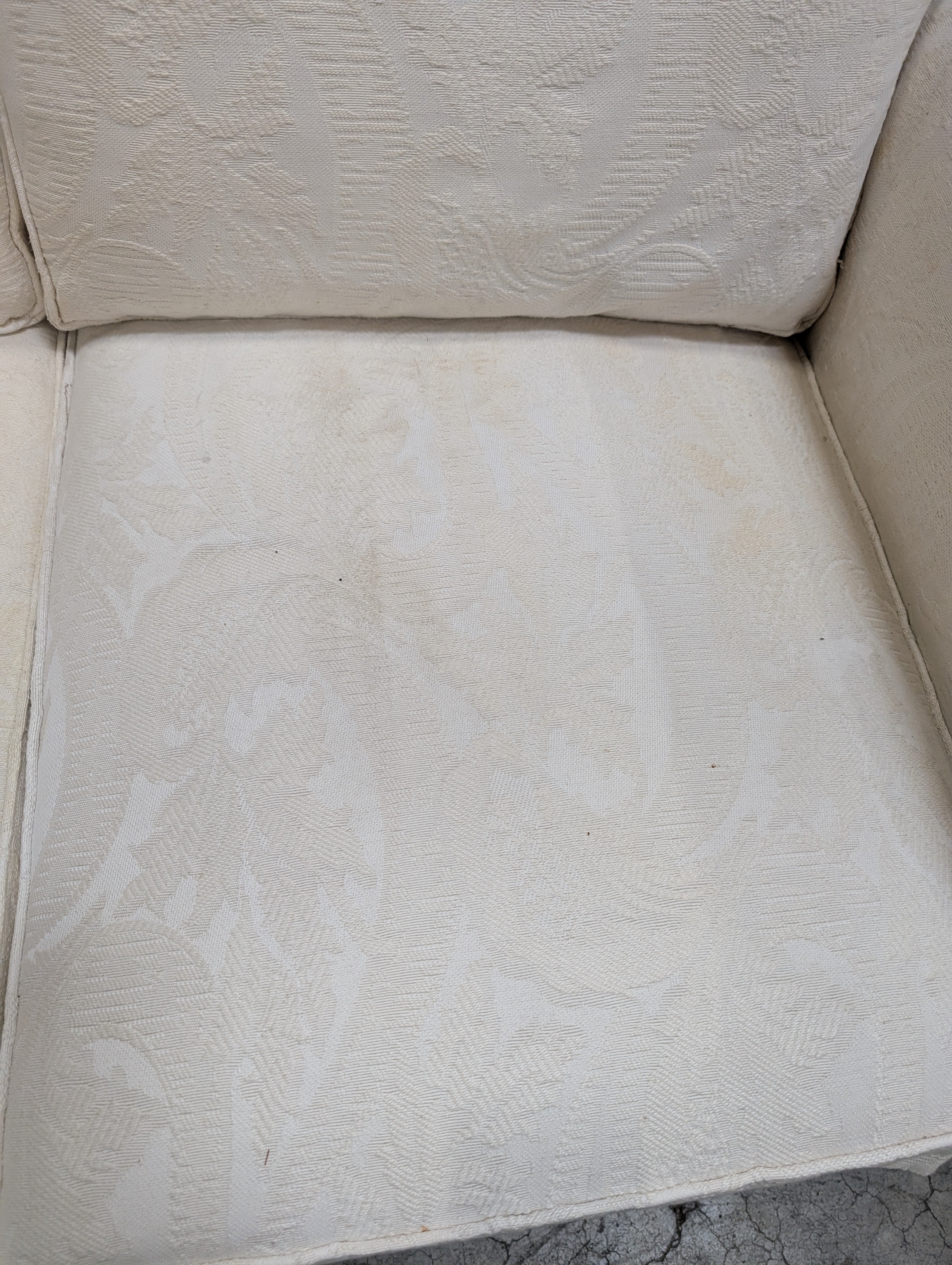 DREXEL Heritage Cream Loveseat