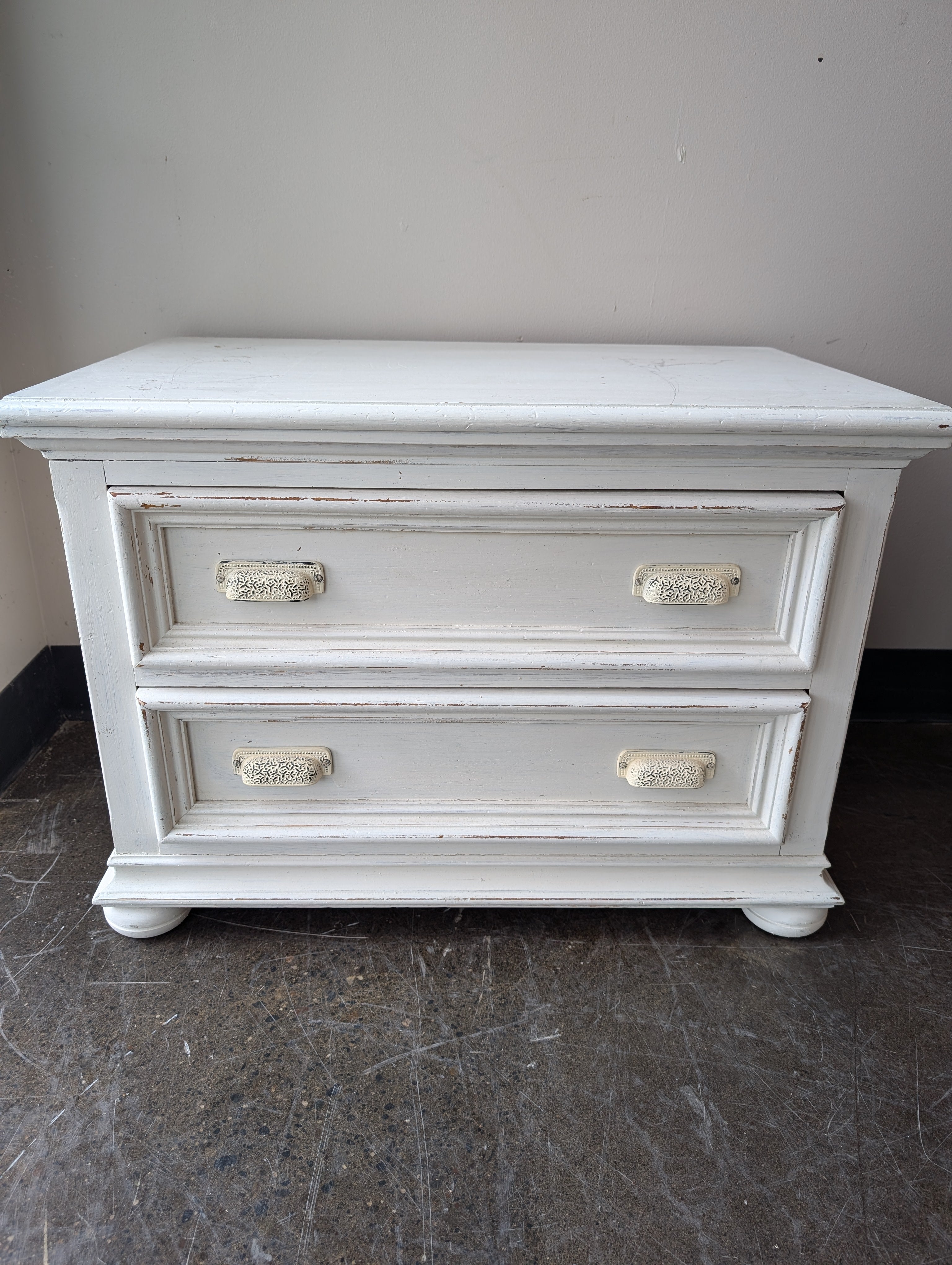 Drexel Distressed White Two-Drawer Bedside Table with Decorative Hardware