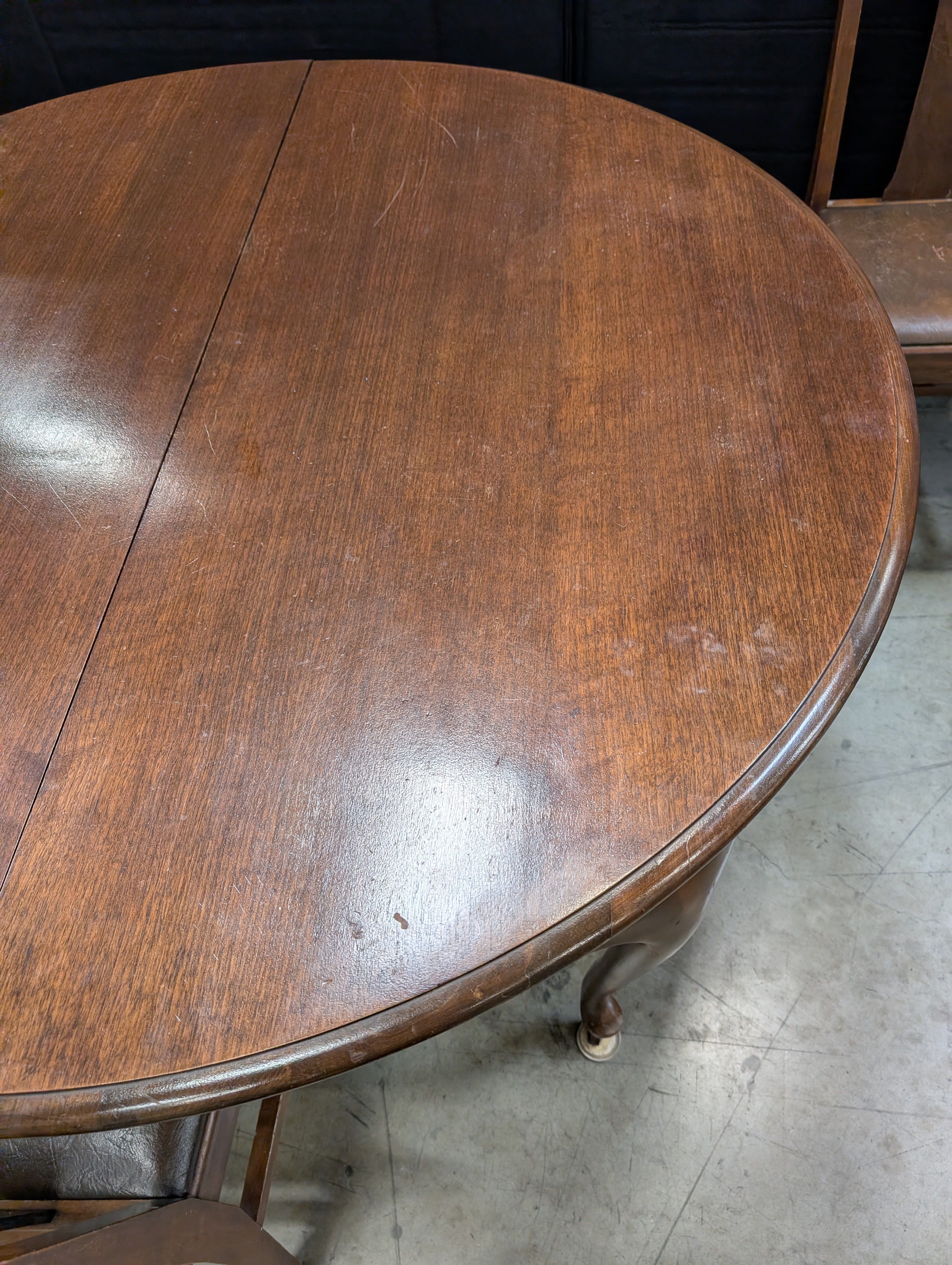 Antique Dark Wood Round Dining Table with six Dining Chairs
