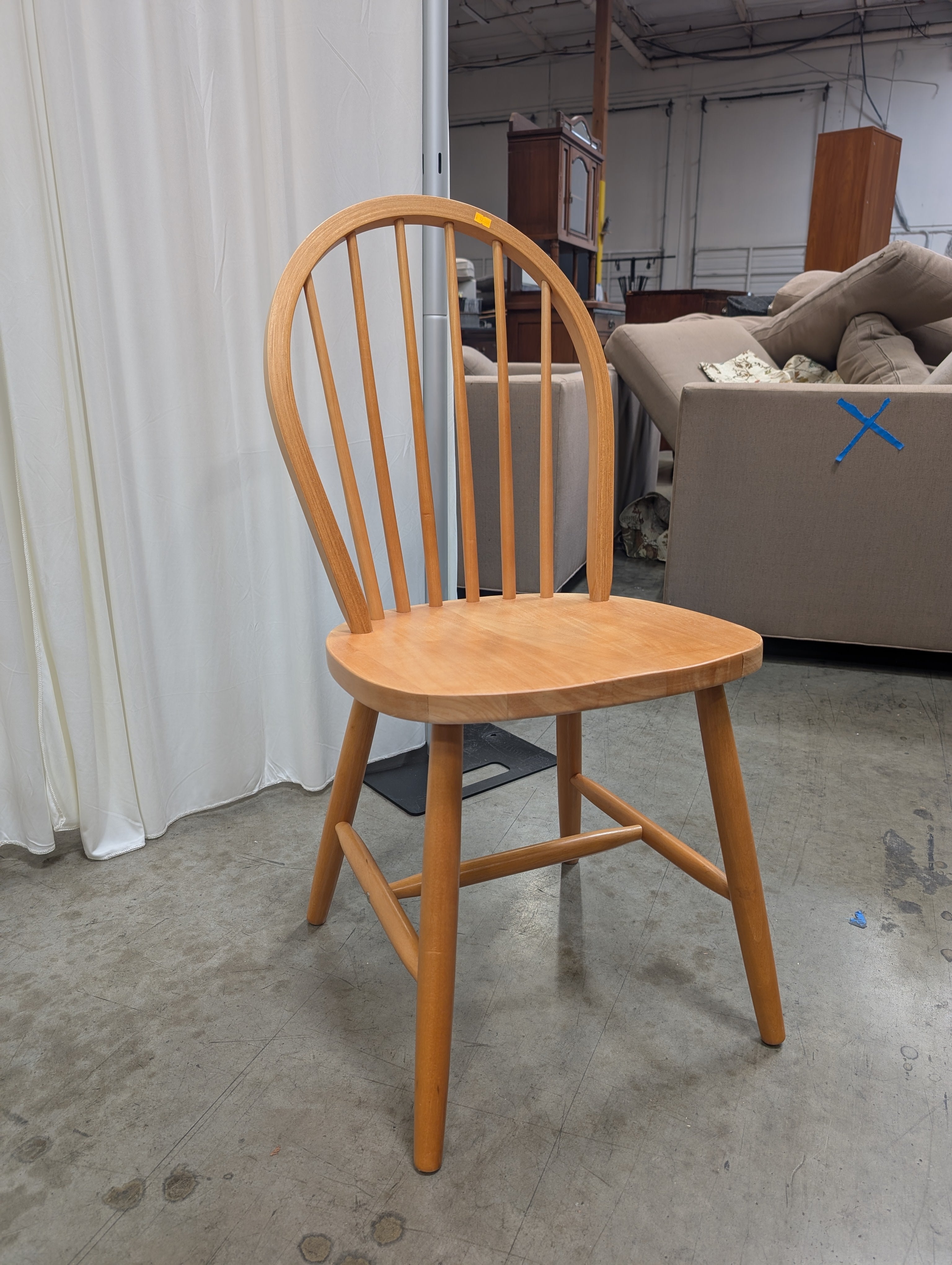 Classic Natural Wood Spindle Back Windsor Dining Chair
